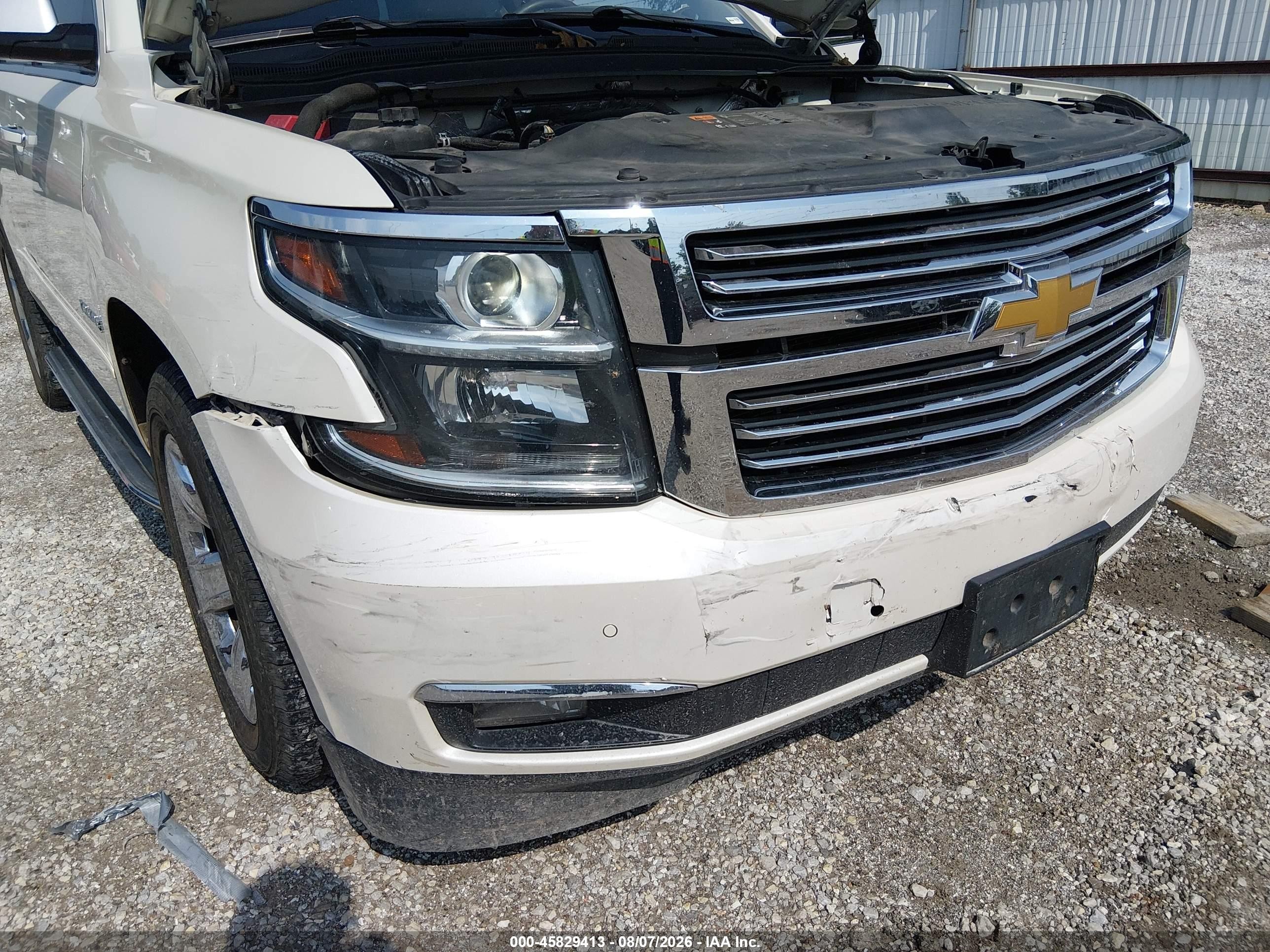 2015 Chevrolet Tahoe Ltz White vin: 1GNSKCKCXFR514168