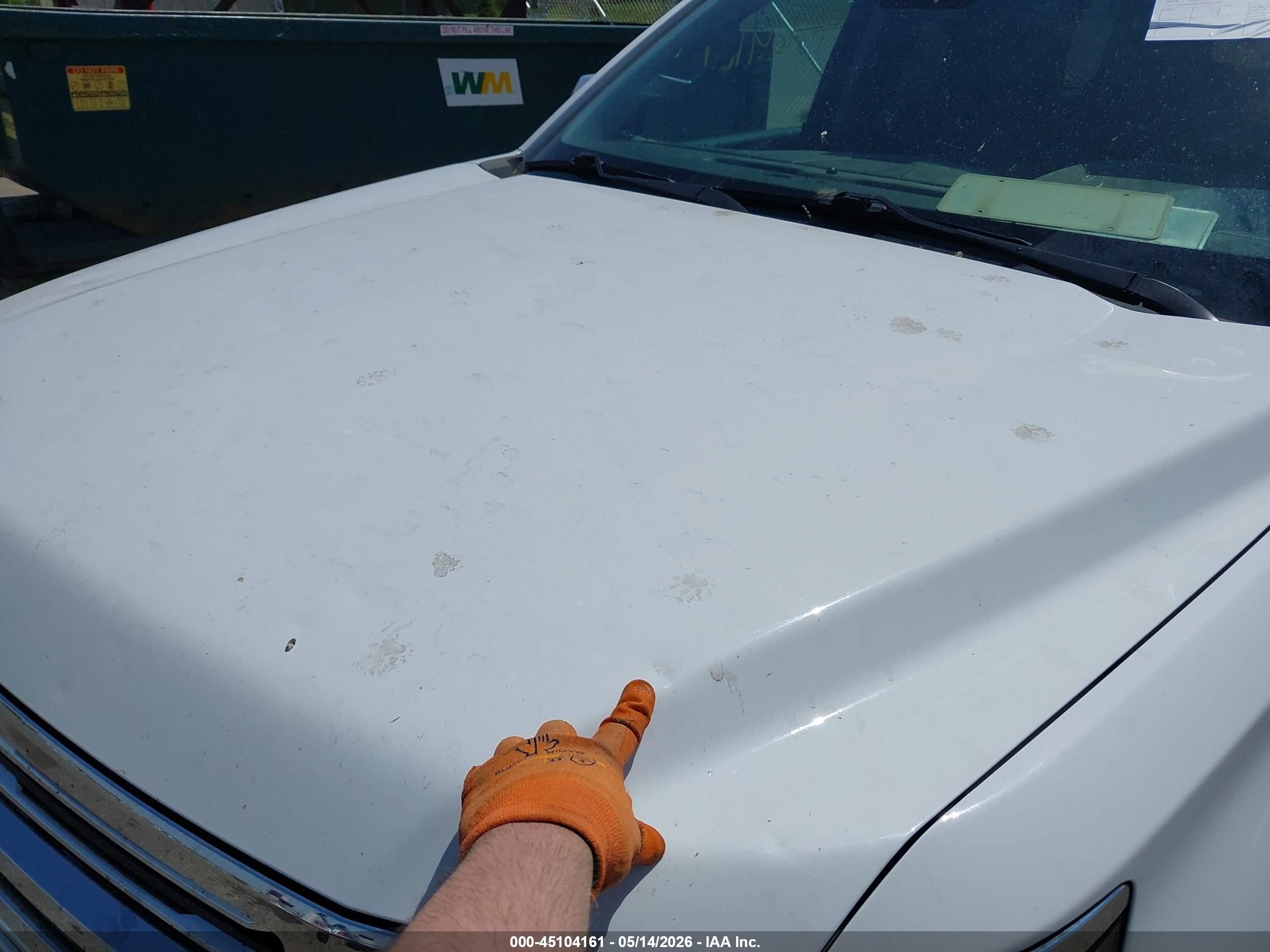 2015 Chevrolet Tahoe Ltz White vin: 1GNSKCKCXFR651403