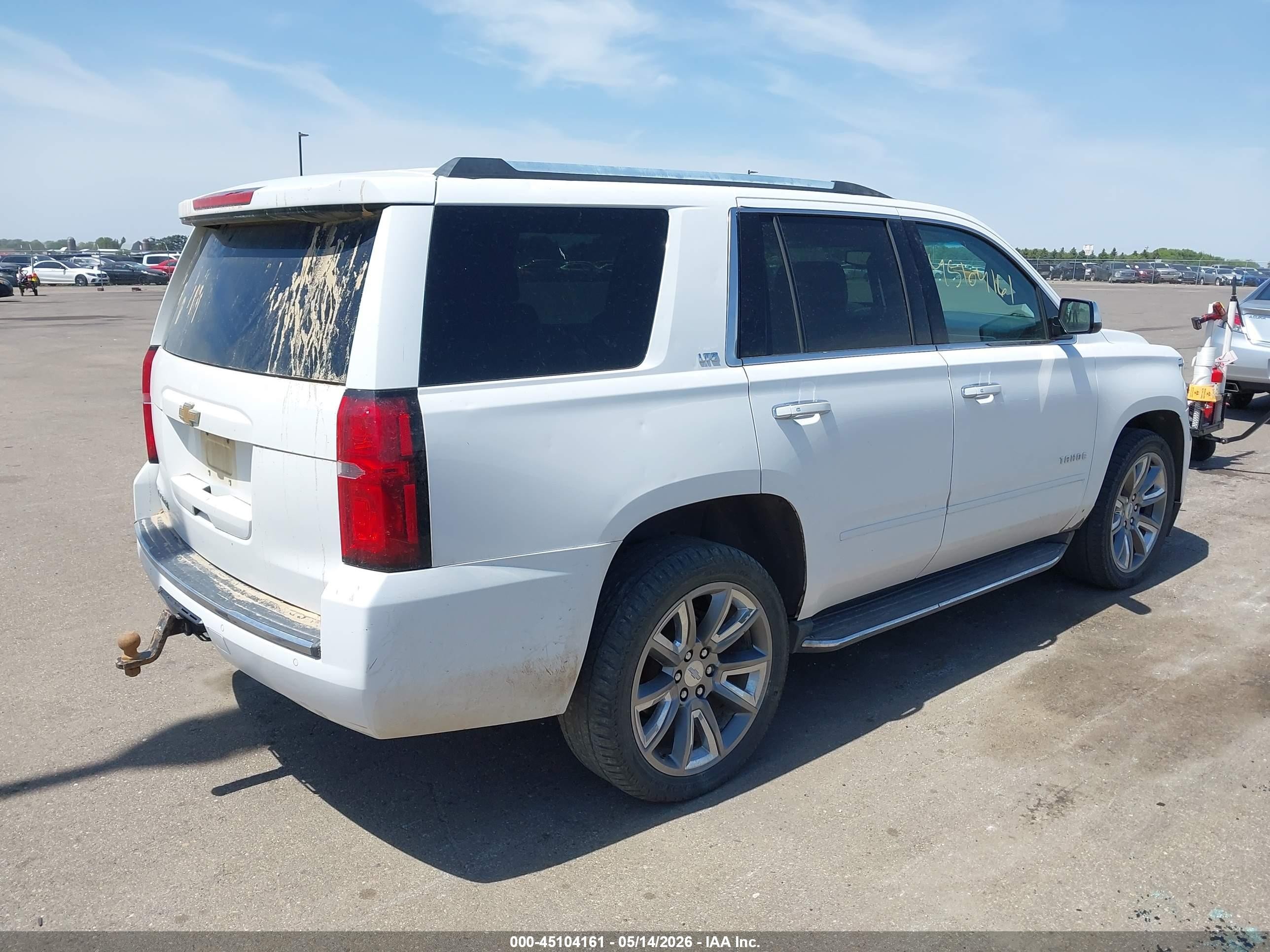 2015 Chevrolet Tahoe Ltz White vin: 1GNSKCKCXFR651403