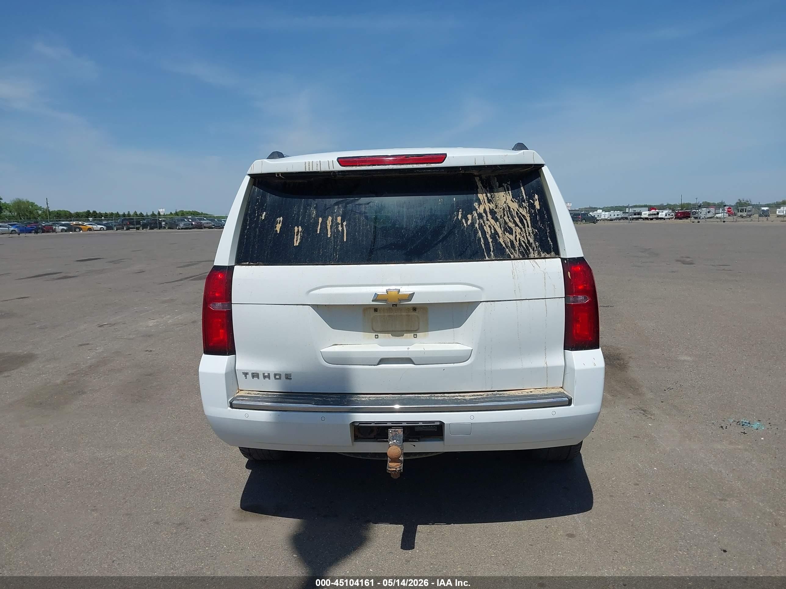 2015 Chevrolet Tahoe Ltz White vin: 1GNSKCKCXFR651403