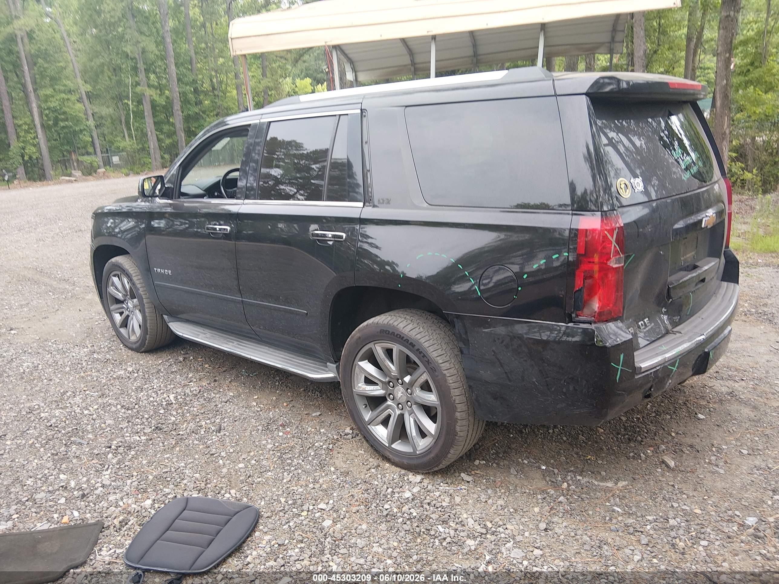 2015 Chevrolet Tahoe Ltz Черный vin: 1GNSKCKCXFR671411