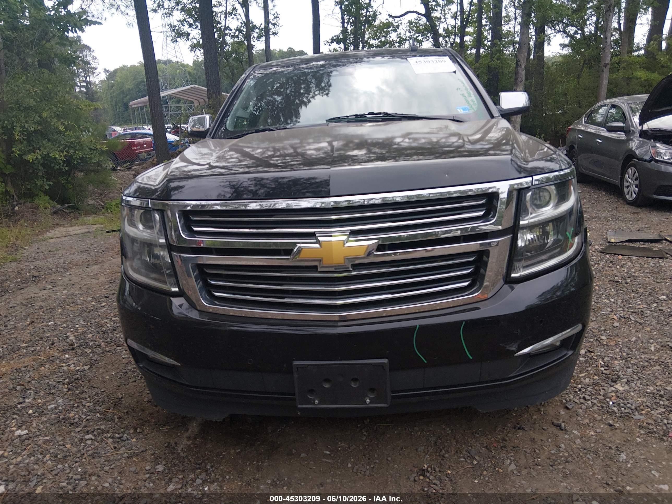 2015 Chevrolet Tahoe Ltz Черный vin: 1GNSKCKCXFR671411