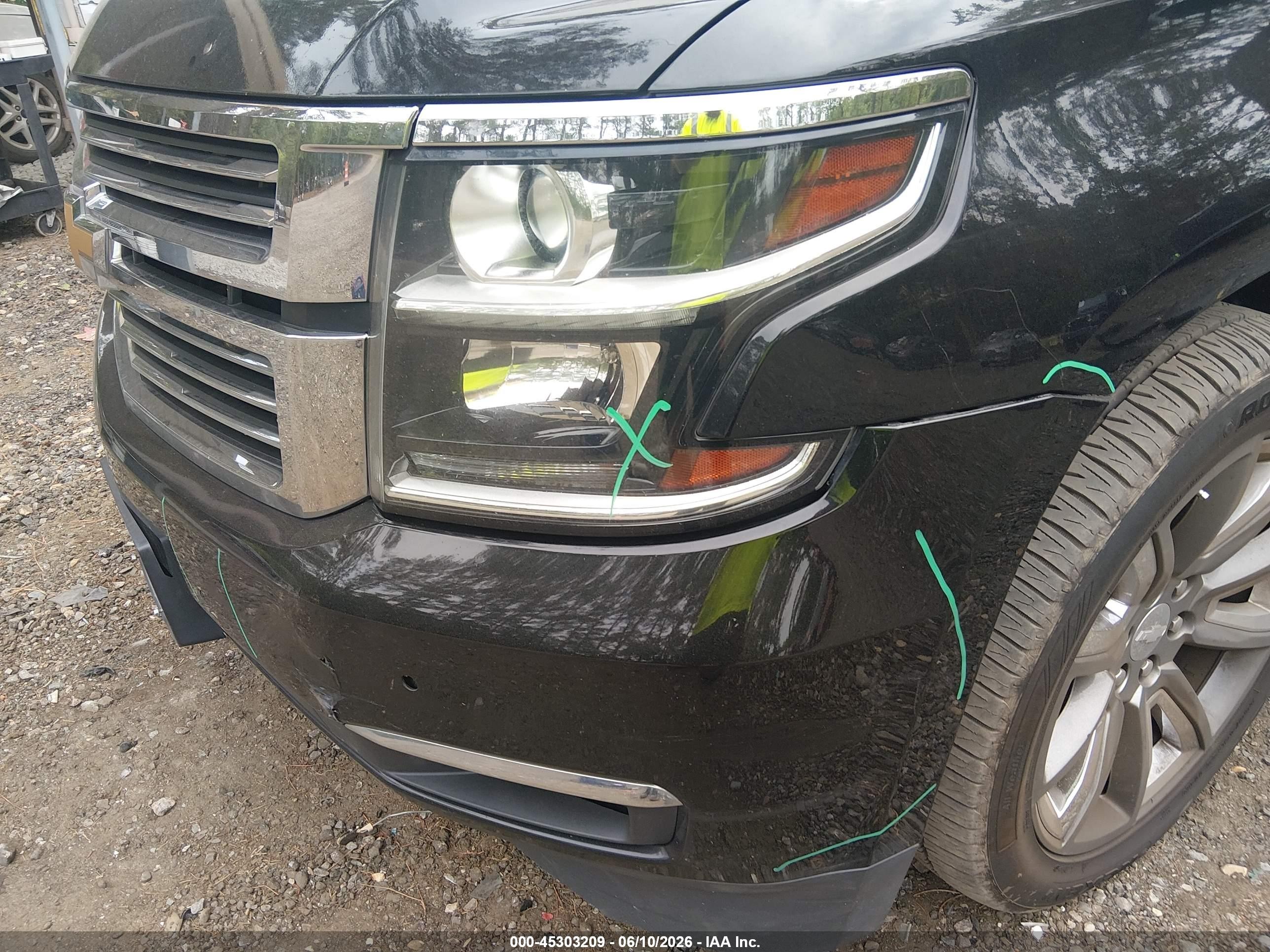2015 Chevrolet Tahoe Ltz Черный vin: 1GNSKCKCXFR671411