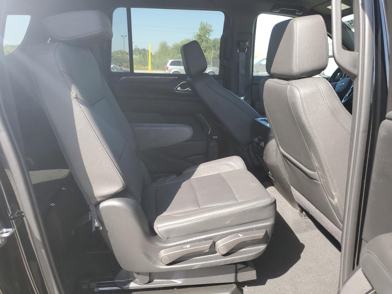 2024 Chevrolet Suburban K1500 Lt Черный vin: 1GNSKCKD0RR358123