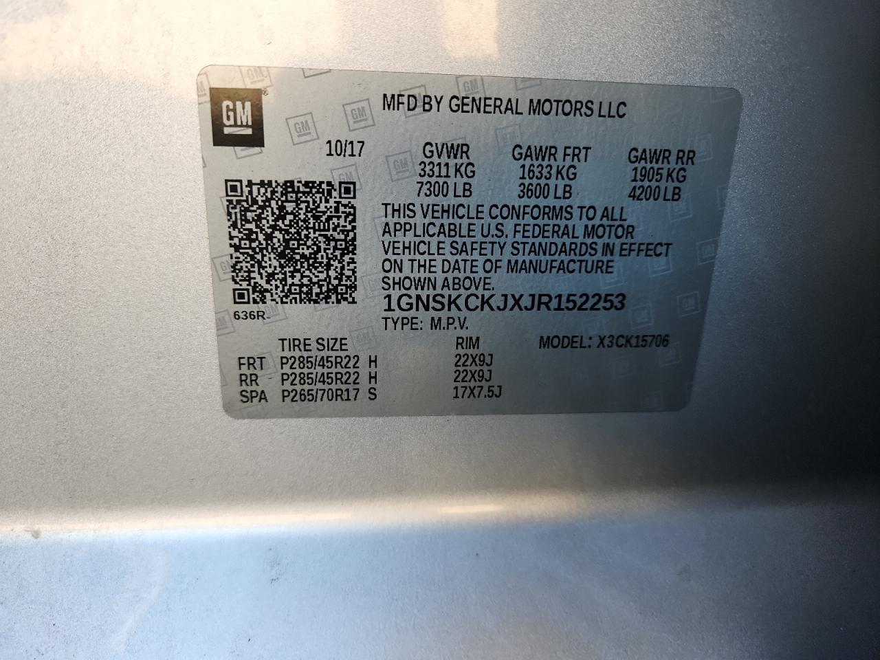 2018 Chevrolet Tahoe K1500 Premier Silver vin: 1GNSKCKJXJR152253