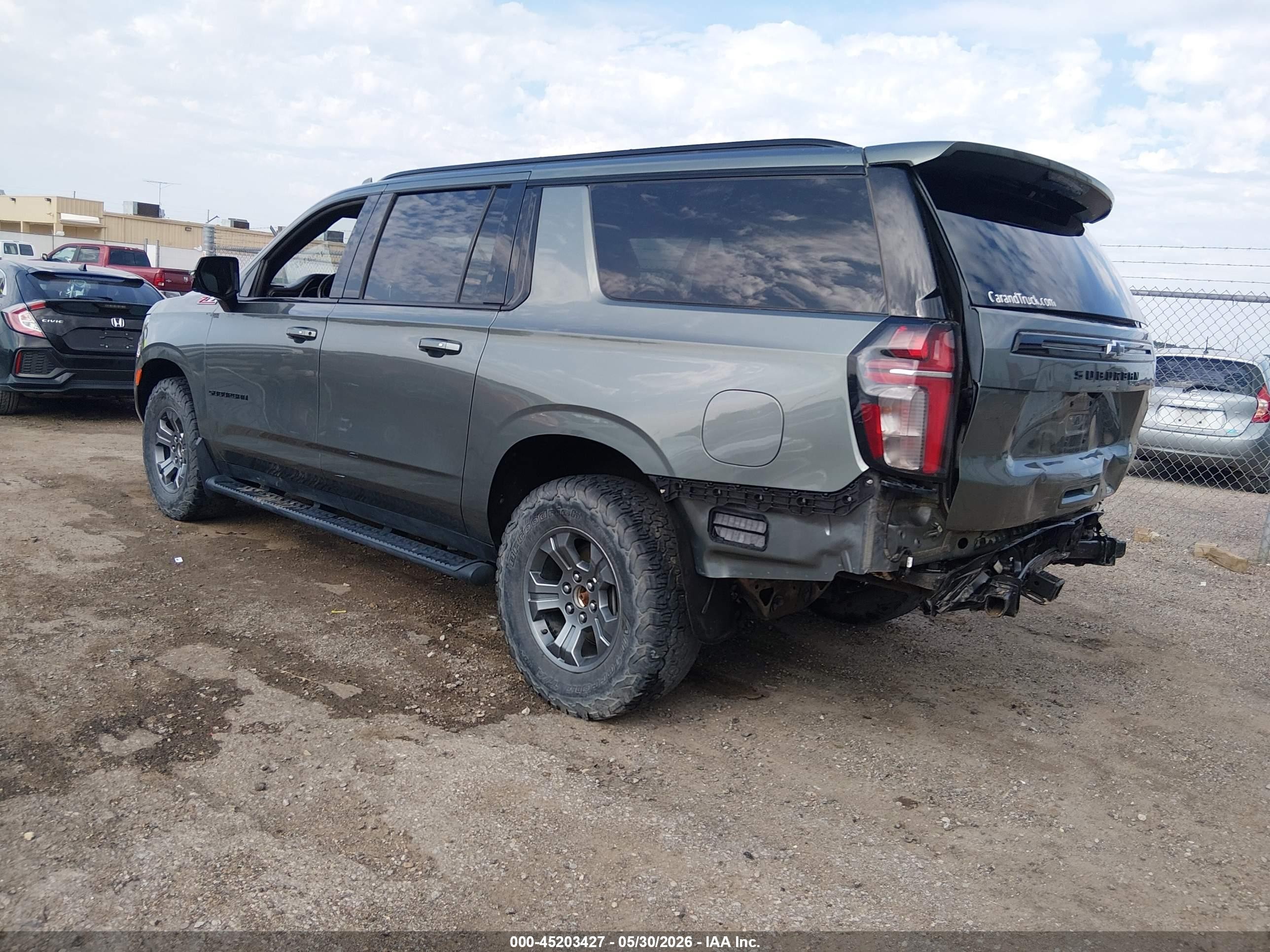 2023 Chevrolet Suburban 4wd Z71 Green vin: 1GNSKDKD6PR388066