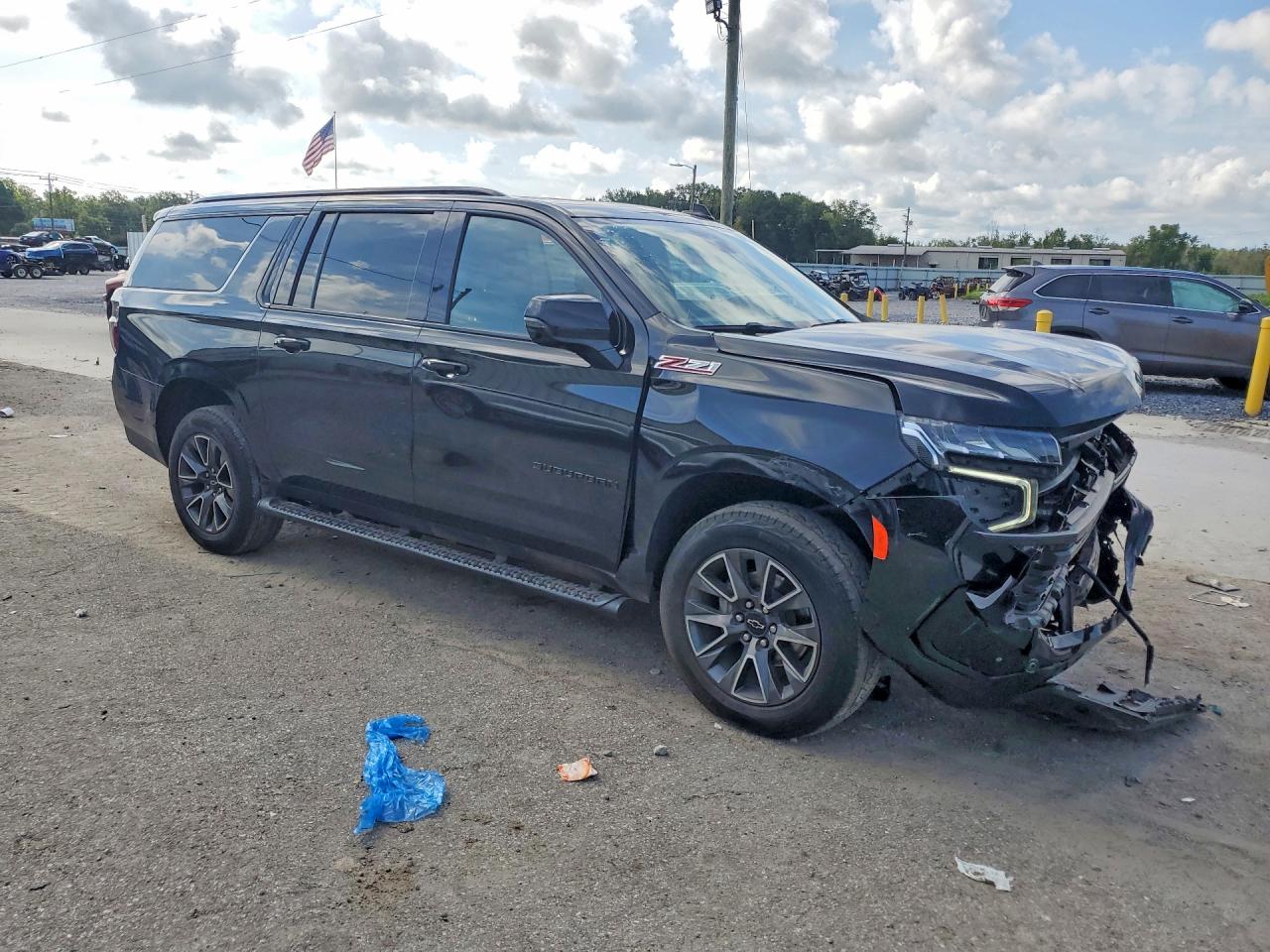 2023 Chevrolet Suburban K1500 Z71 Black vin: 1GNSKDKD7PR179953