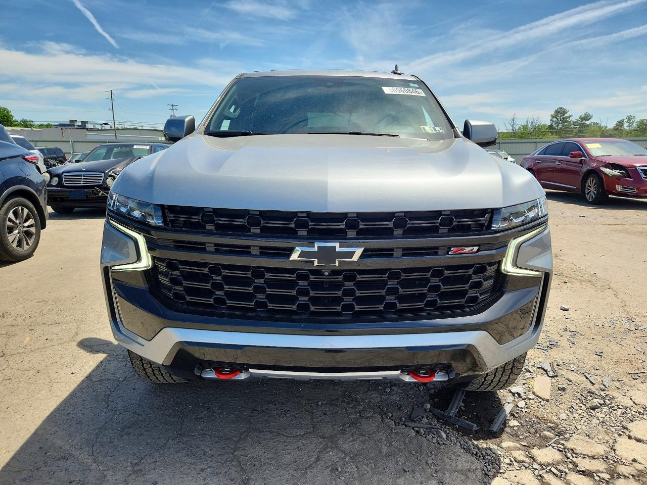 2024 Chevrolet Suburban K1500 Z71 Серый vin: 1GNSKDKD8RR410880