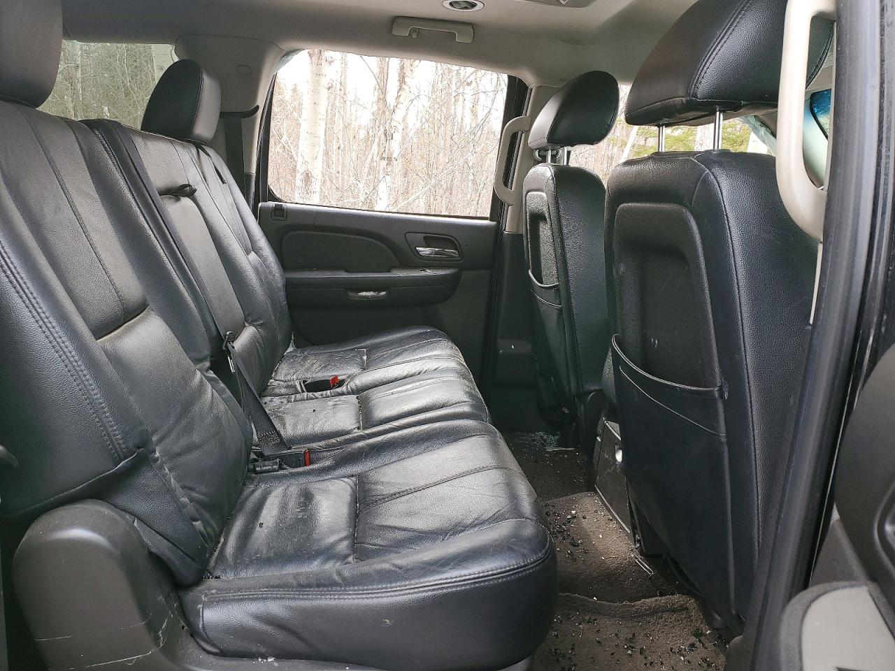 2014 Chevrolet Suburban K1500 Ls Black vin: 1GNSKHE71ER100822