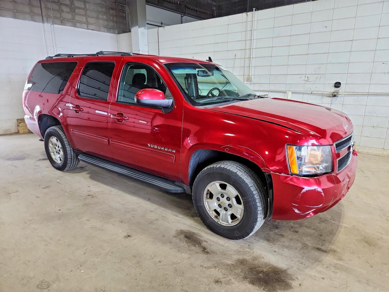 2013 Chevrolet Suburban K1500 Ls Red vin: 1GNSKHE75DR343256