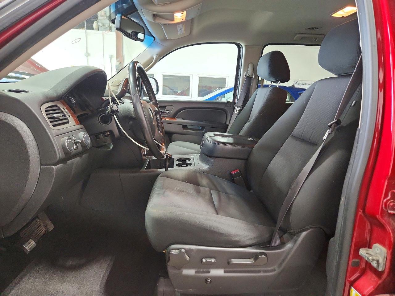 2013 Chevrolet Suburban K1500 Ls Red vin: 1GNSKHE75DR343256