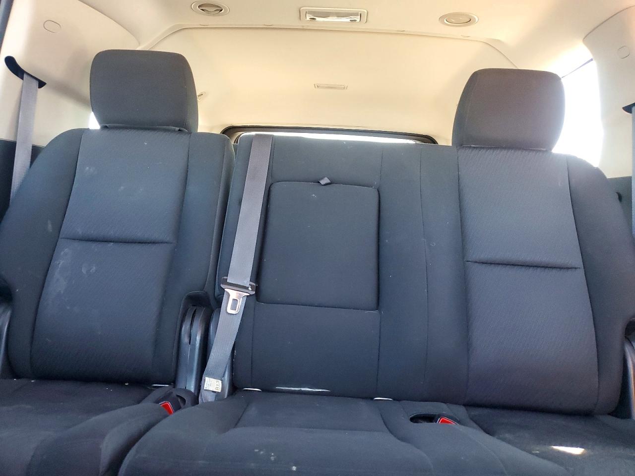 2013 Chevrolet Suburban K1500 Ls Black vin: 1GNSKHE78DR361301