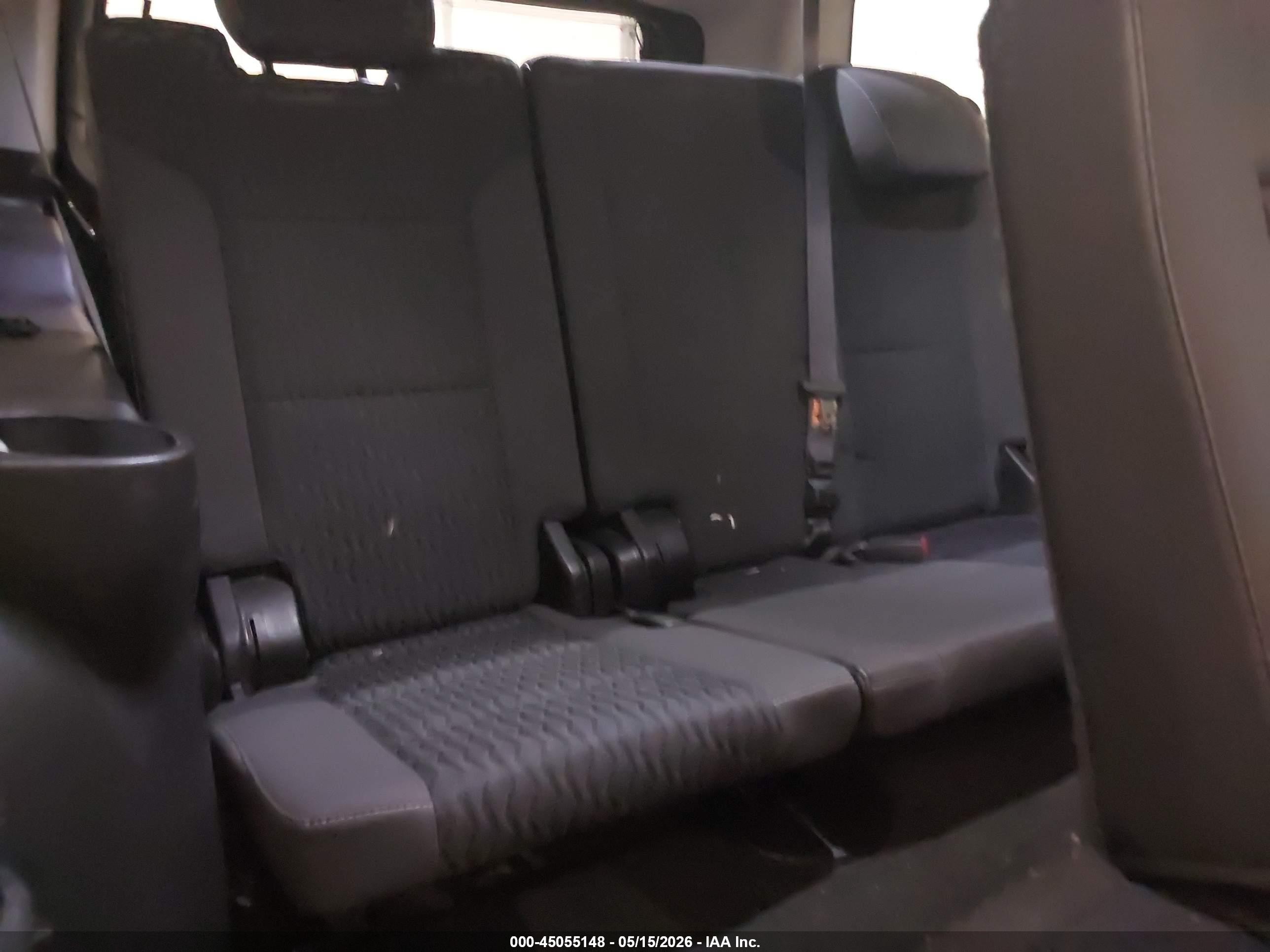 2015 Chevrolet Suburban 1500 Ls Gray vin: 1GNSKHKC2FR138420