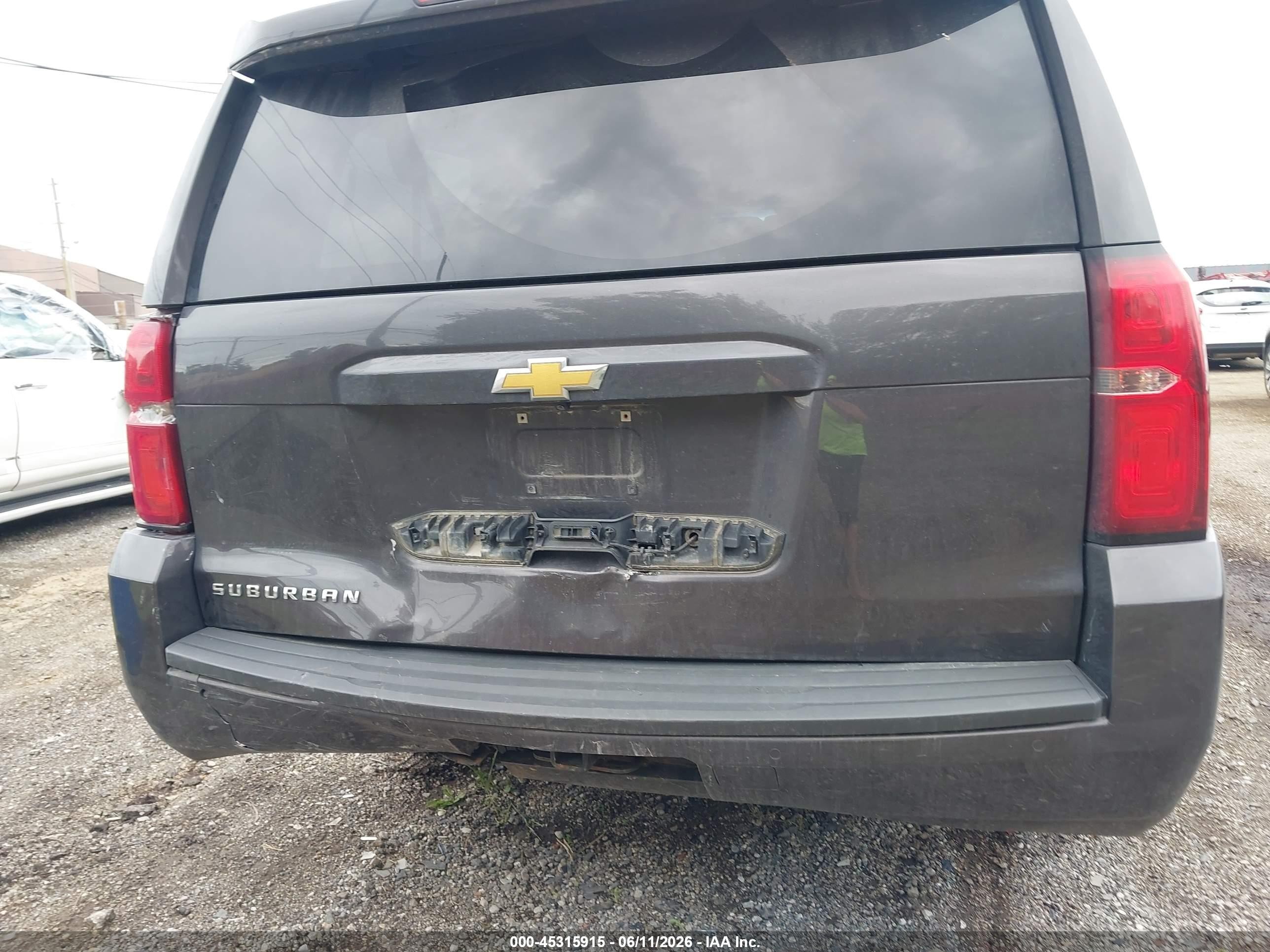 2015 Chevrolet Suburban Ls Gray vin: 1GNSKHKC3FR241460