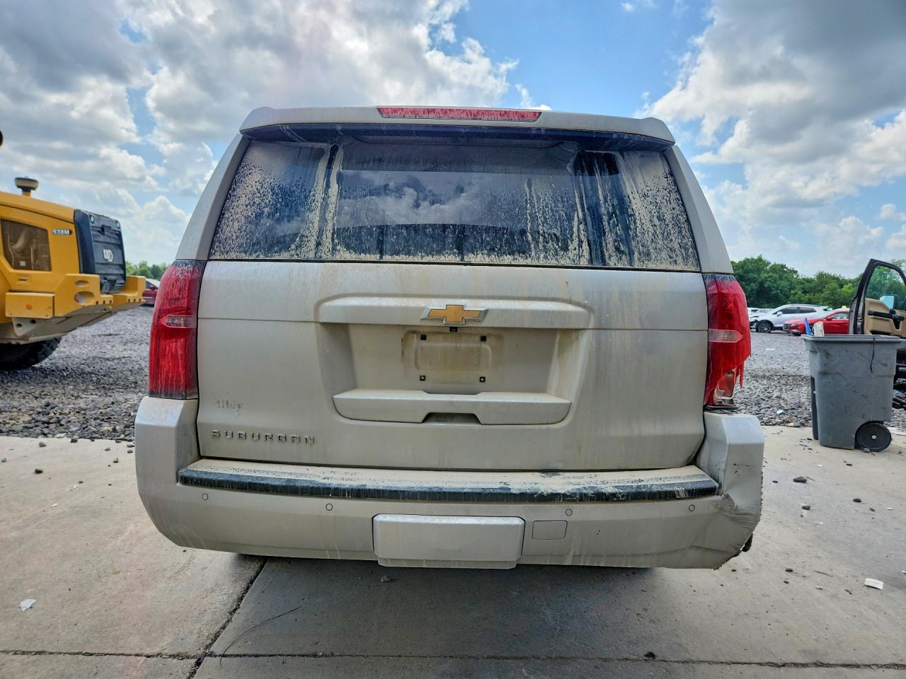 2016 Chevrolet Suburban K1500 Lt Silver vin: 1GNSKHKC3GR208167