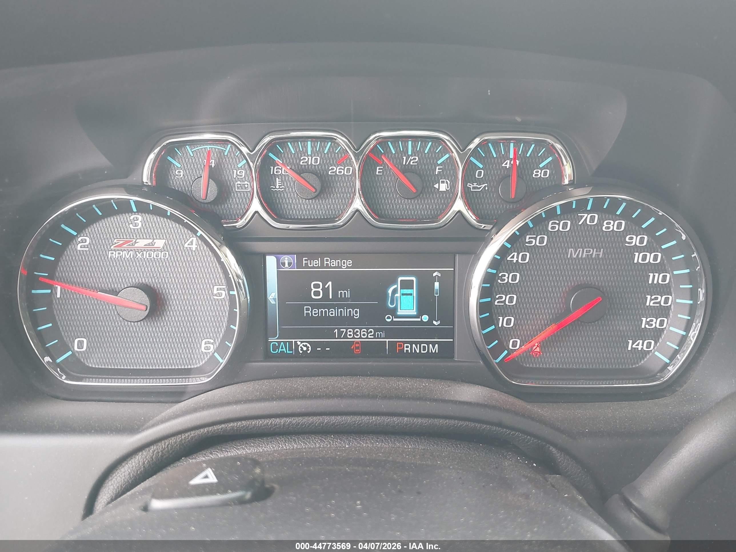 2016 Chevrolet Suburban Lt Черный vin: 1GNSKHKC8GR478284