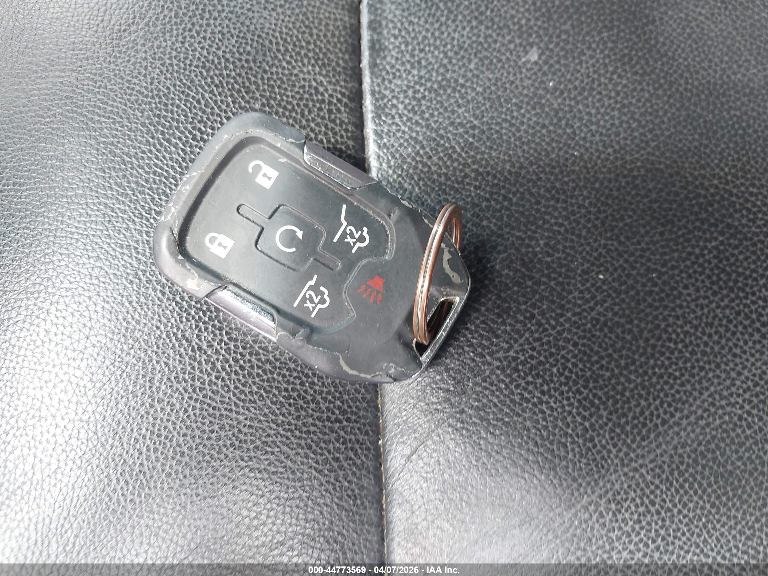 2016 Chevrolet Suburban Lt Черный vin: 1GNSKHKC8GR478284