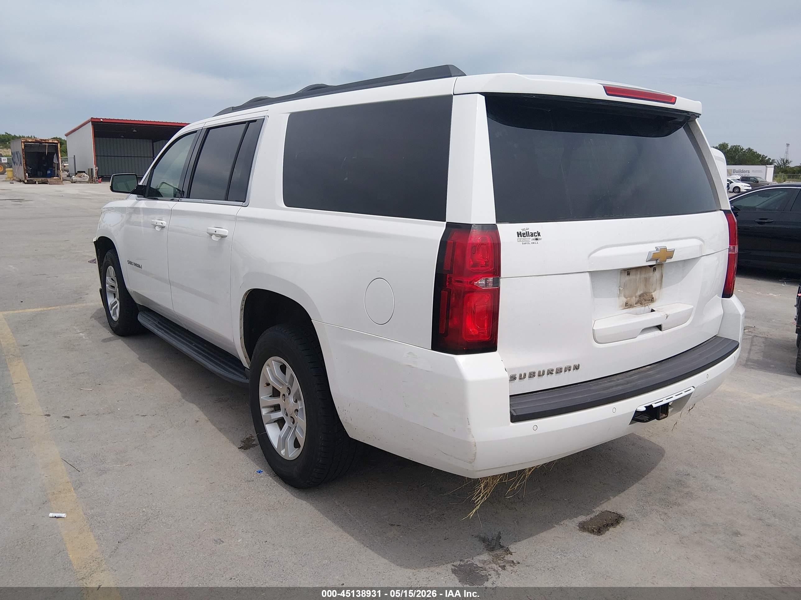 2019 Chevrolet Suburban Lt White vin: 1GNSKHKC9KR376730