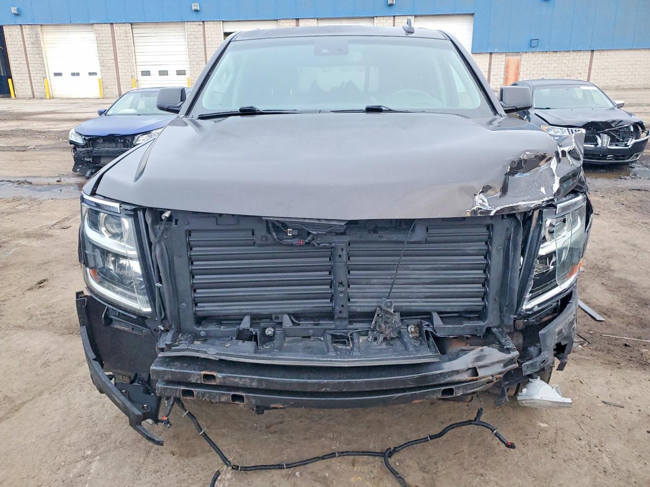2018 Chevrolet Suburban K1500 Lt Black vin: 1GNSKHKCXJR135628