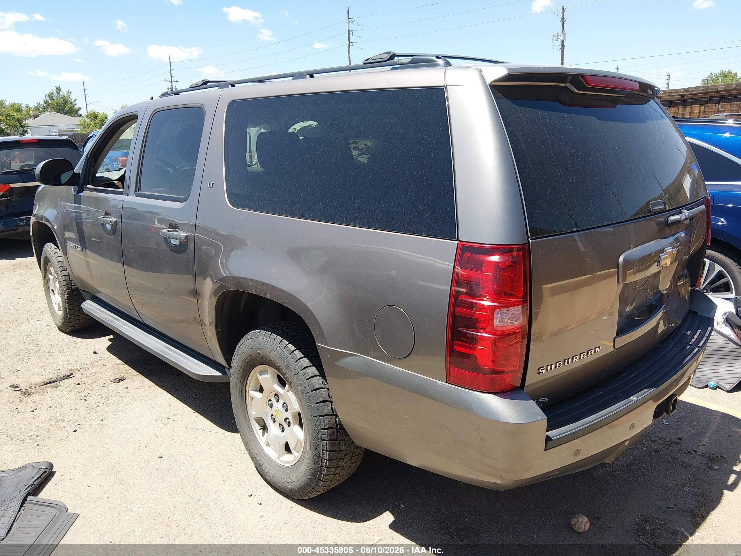 2011 Chevrolet Suburban 1500 Lt1 Pewter vin: 1GNSKJE37BR191806