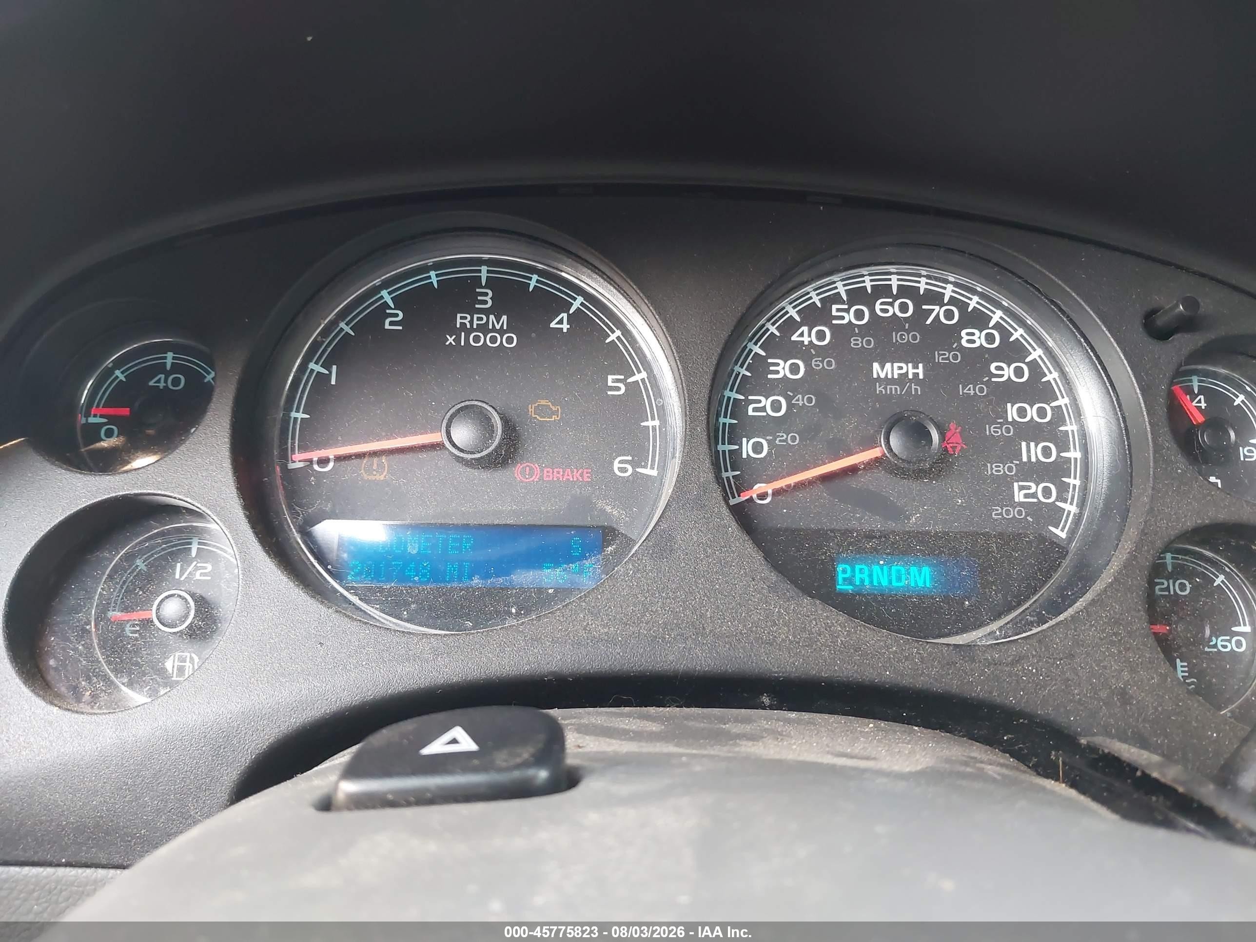 2012 Chevrolet Suburban Lt Белый vin: 1GNSKJE70CR107765