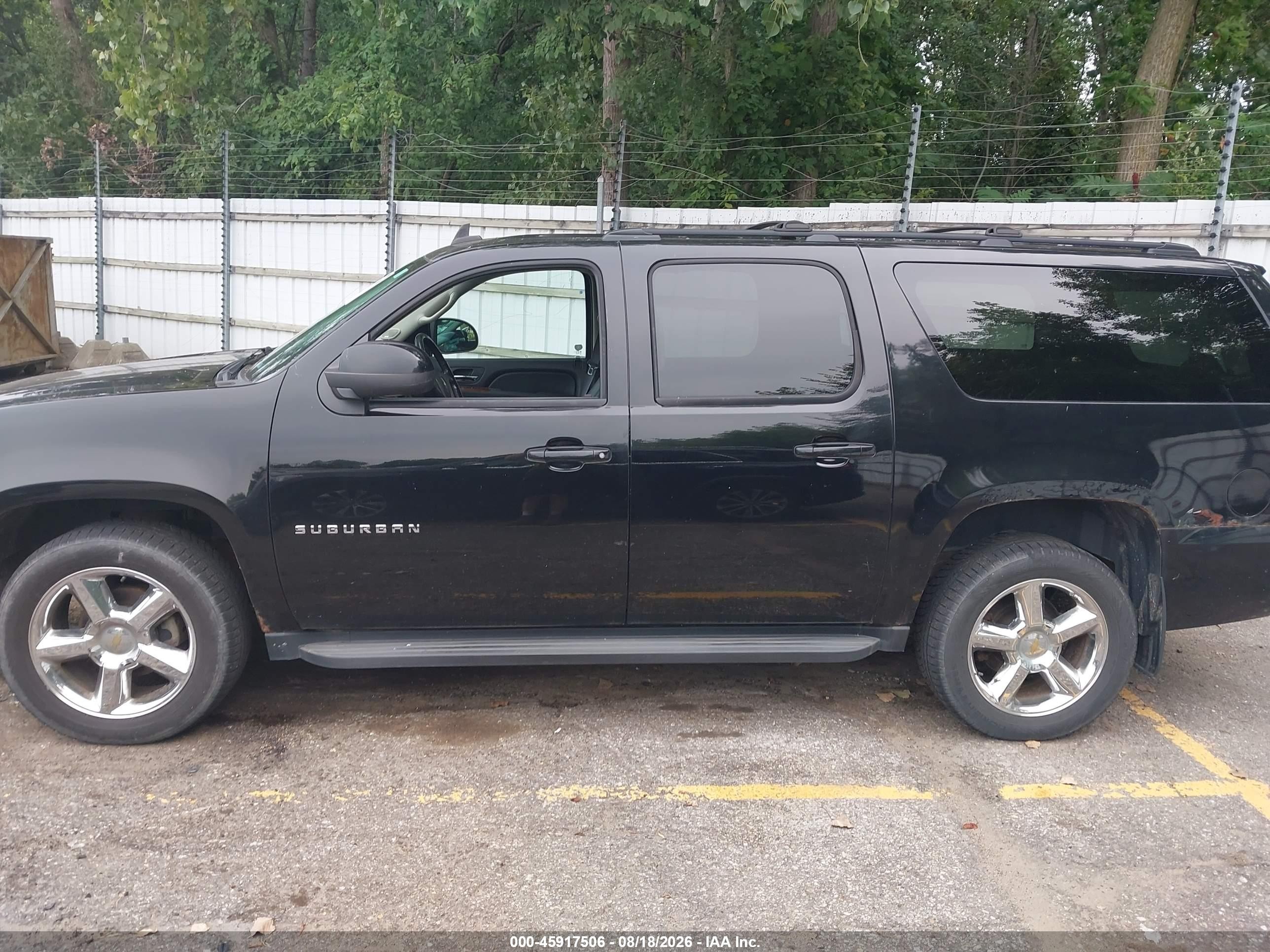 2012 Chevrolet Suburban Lt Black vin: 1GNSKJE70CR314740