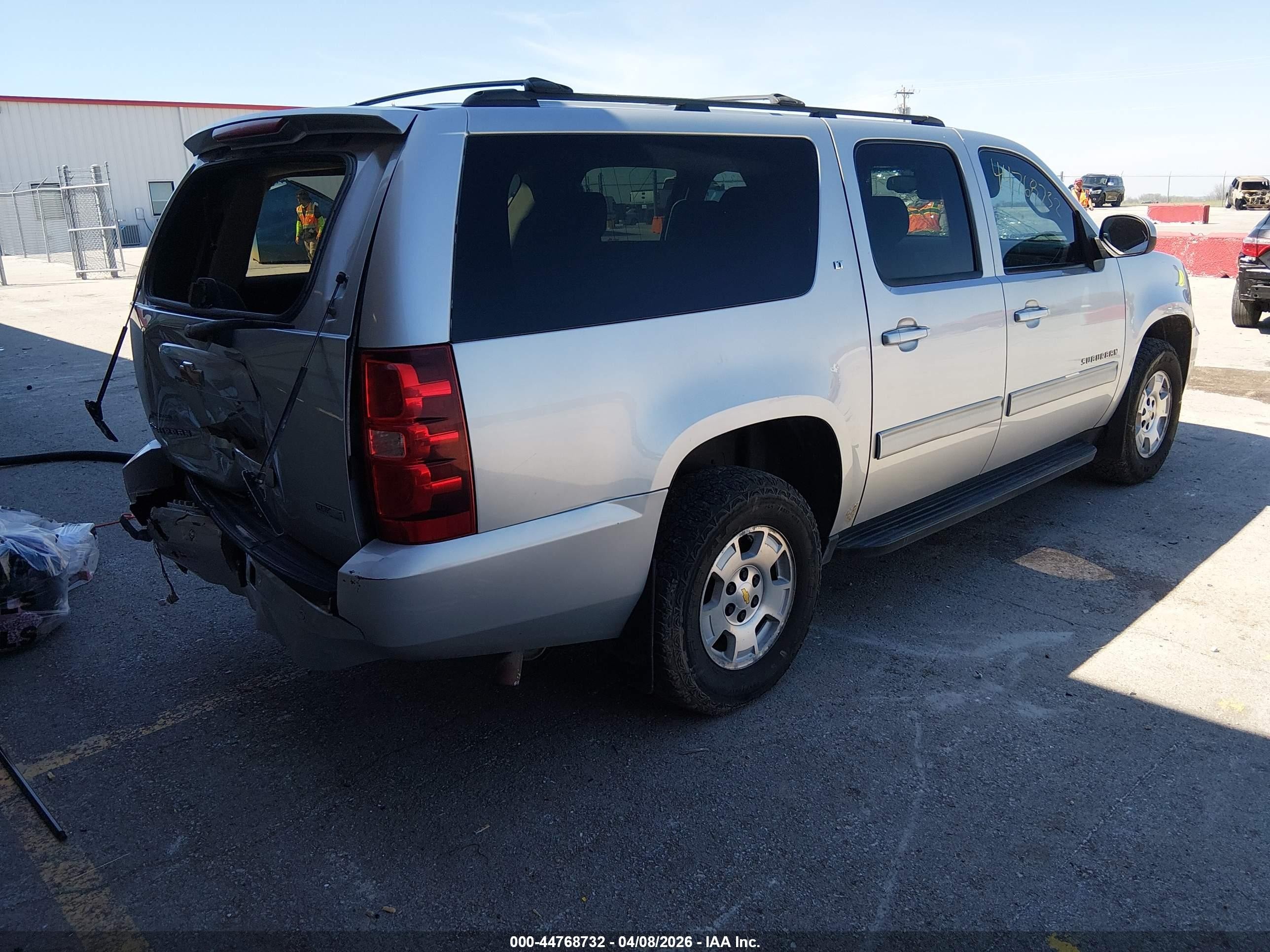 2012 Chevrolet Suburban 1500 Lt Silver vin: 1GNSKJE72CR166266