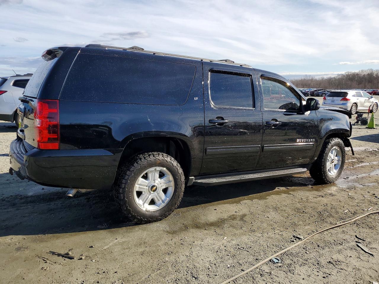 2013 Chevrolet Suburban K1500 Lt Black vin: 1GNSKJE72DR205455
