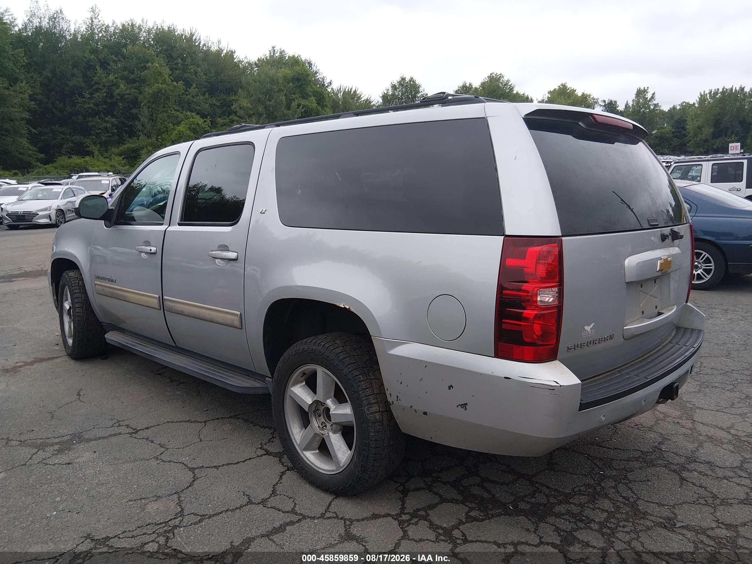 2013 Chevrolet Suburban Lt Silver vin: 1GNSKJE72DR225334