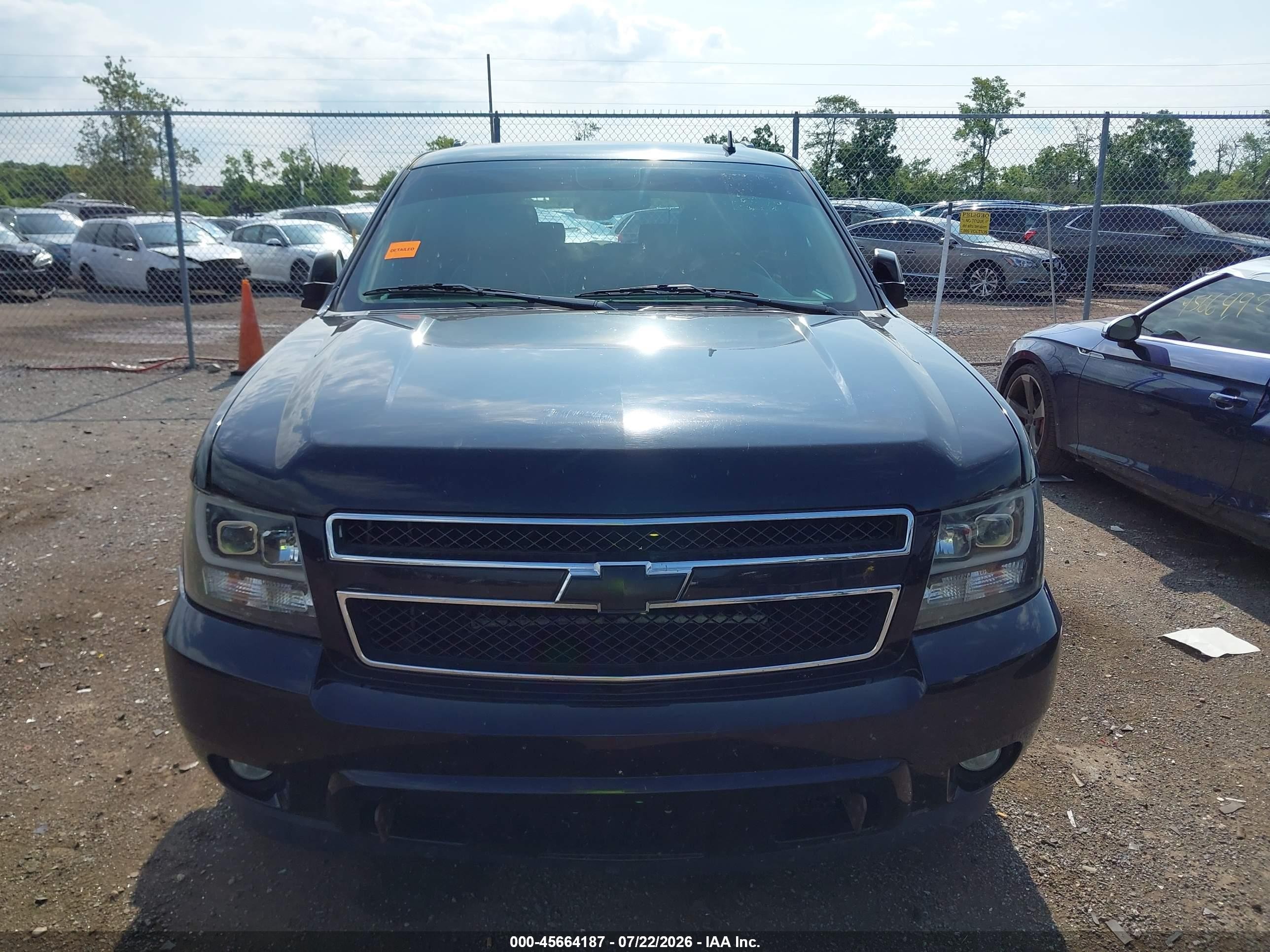 2012 Chevrolet Suburban Lt Black vin: 1GNSKJE73CR126178