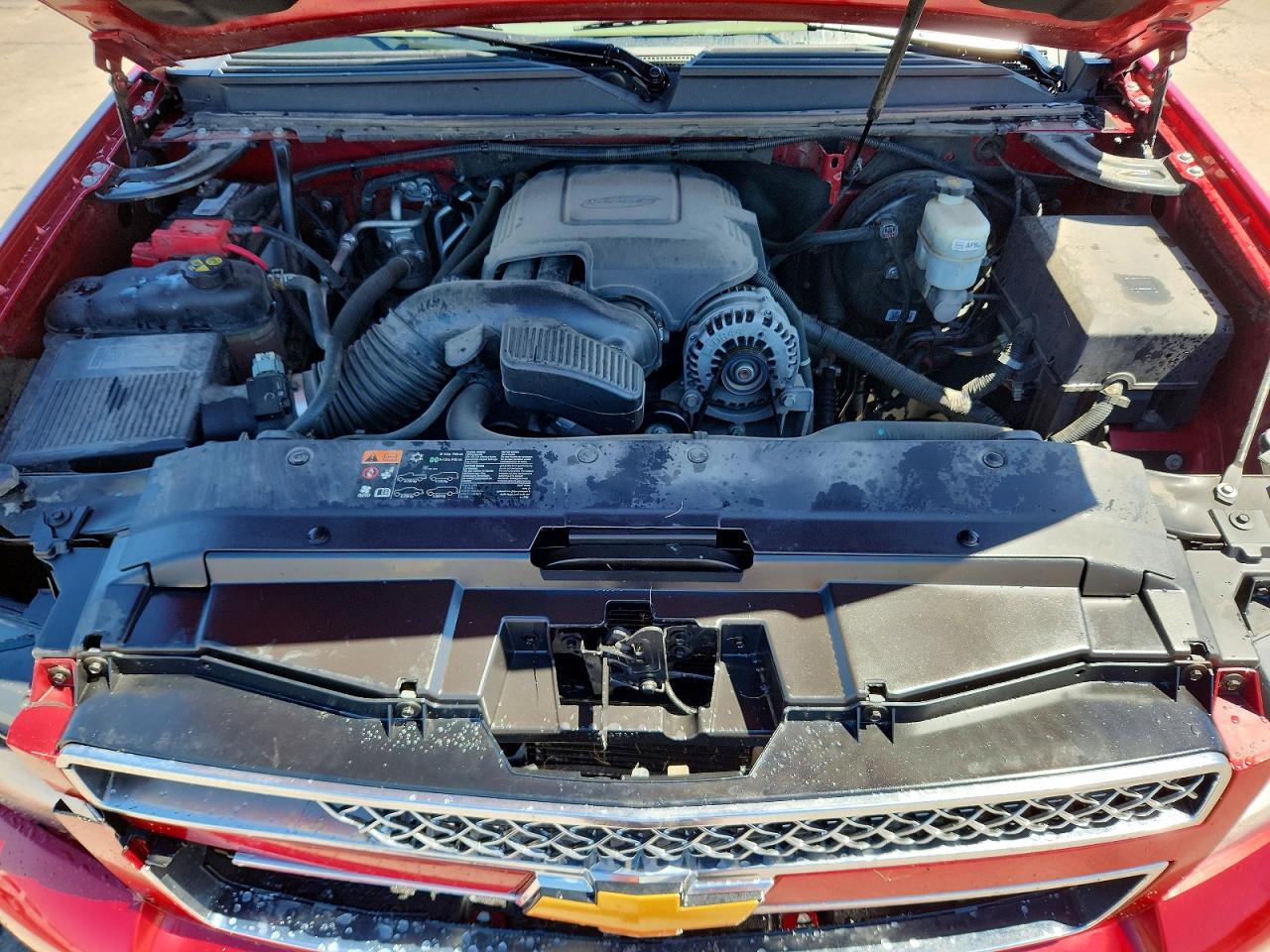 2012 Chevrolet Suburban K1500 Lt Красный vin: 1GNSKJE73CR163036