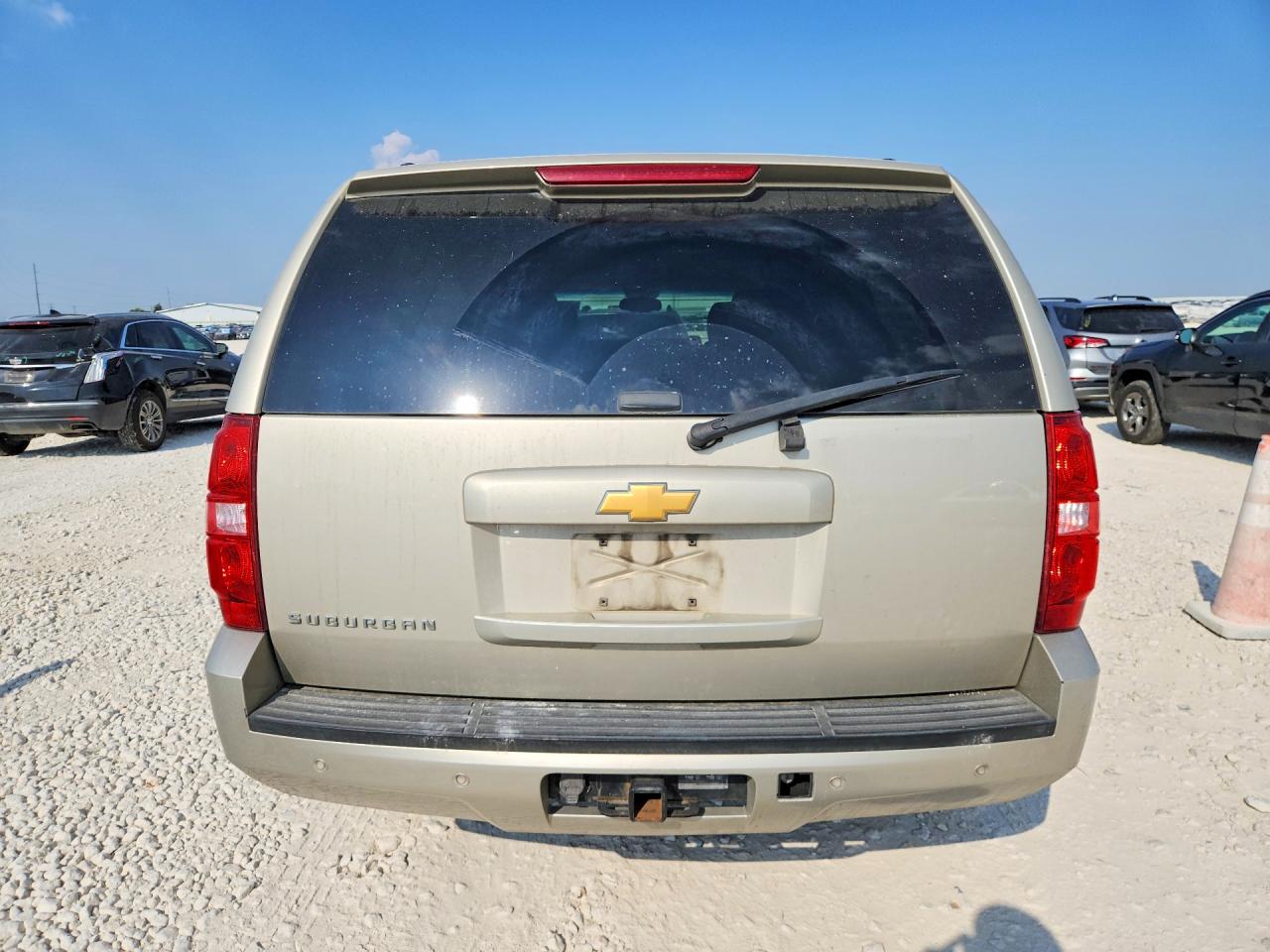 2013 Chevrolet Suburban K1500 Lt Gold vin: 1GNSKJE73DR370124