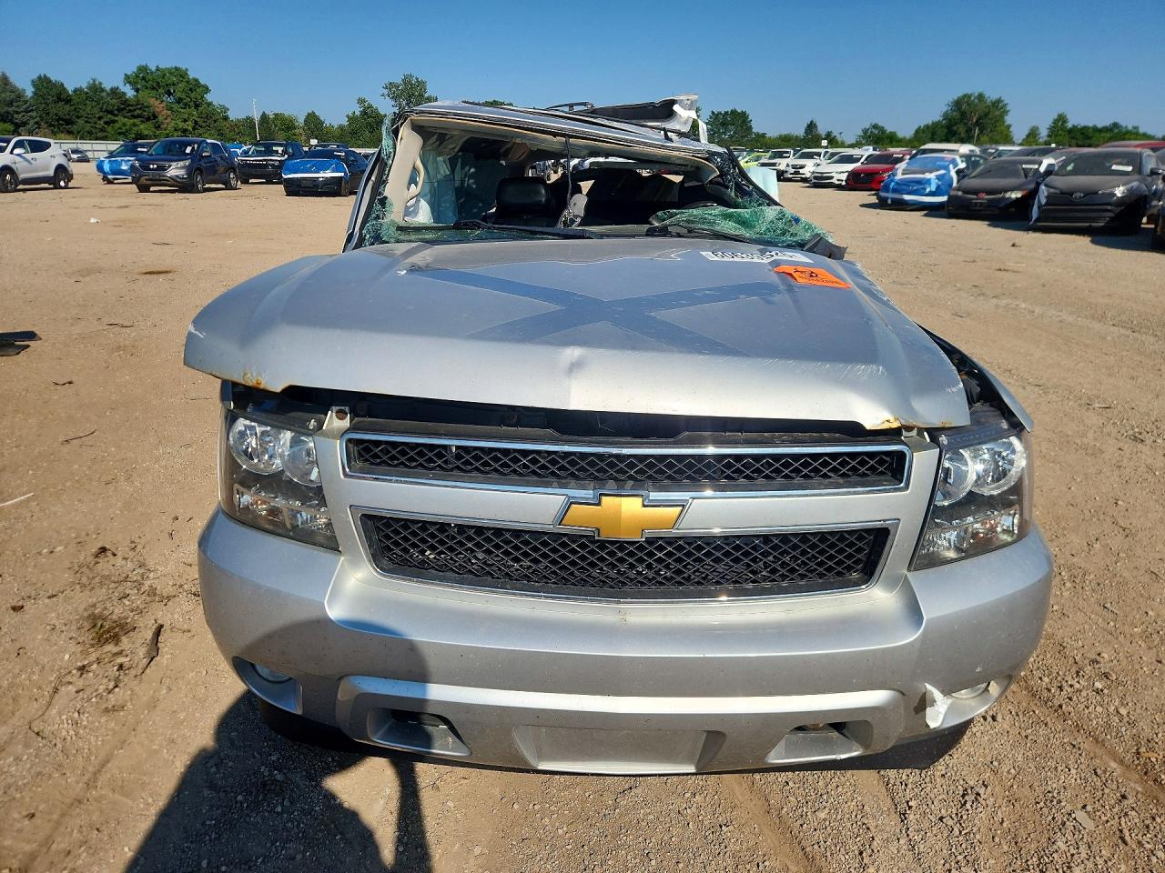 2013 Chevrolet Suburban K1500 Lt Серебряный vin: 1GNSKJE74DR231846