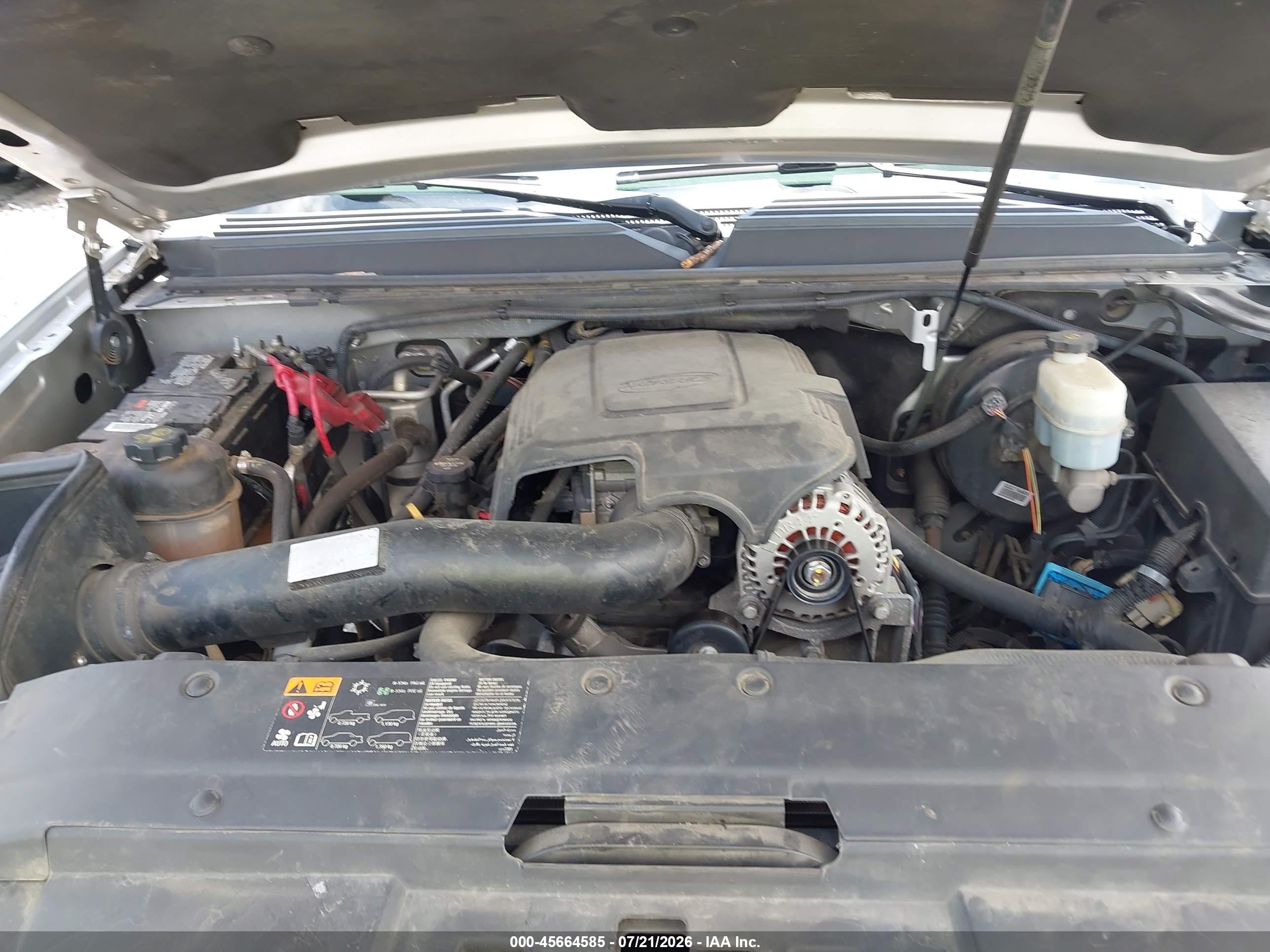 2014 Chevrolet Suburban Lt Серебряный vin: 1GNSKJE74ER197103