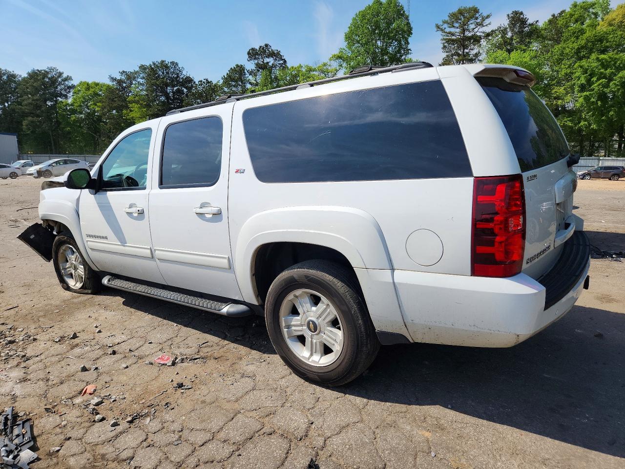 2014 Chevrolet Suburban K1500 Lt White vin: 1GNSKJE74ER217768