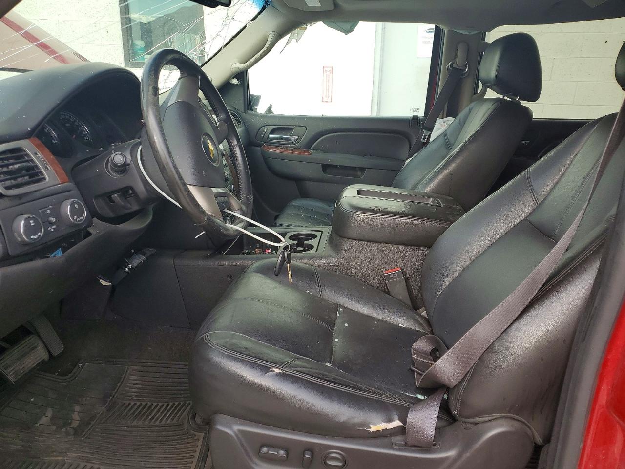 2013 Chevrolet Suburban K1500 Lt Red vin: 1GNSKJE76DR139380