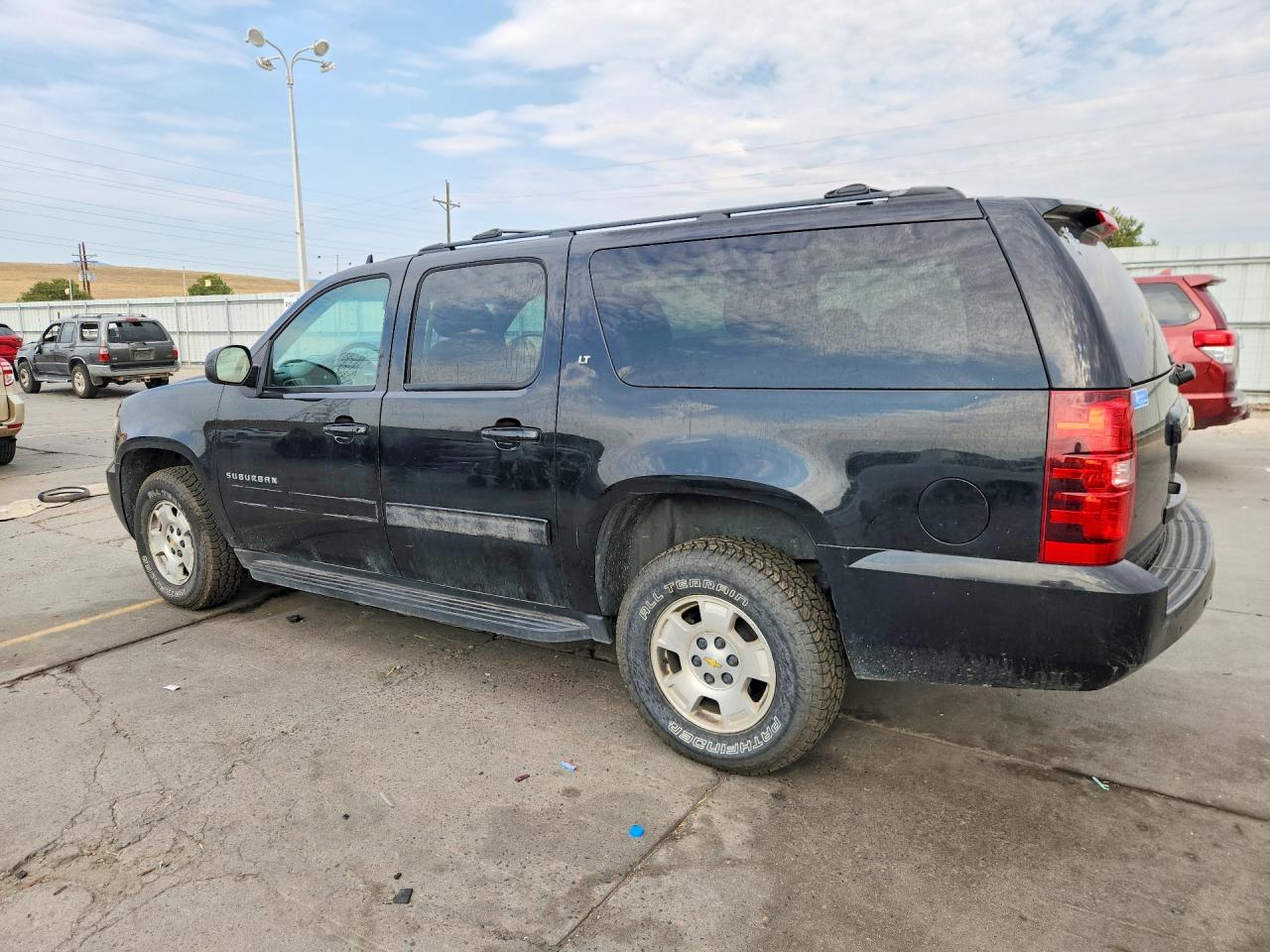 2014 Chevrolet Suburban K1500 Lt Черный vin: 1GNSKJE76ER186801