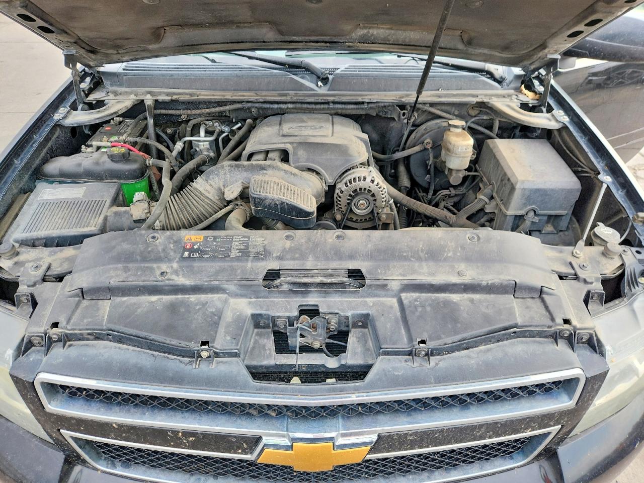 2014 Chevrolet Suburban K1500 Lt Черный vin: 1GNSKJE76ER186801