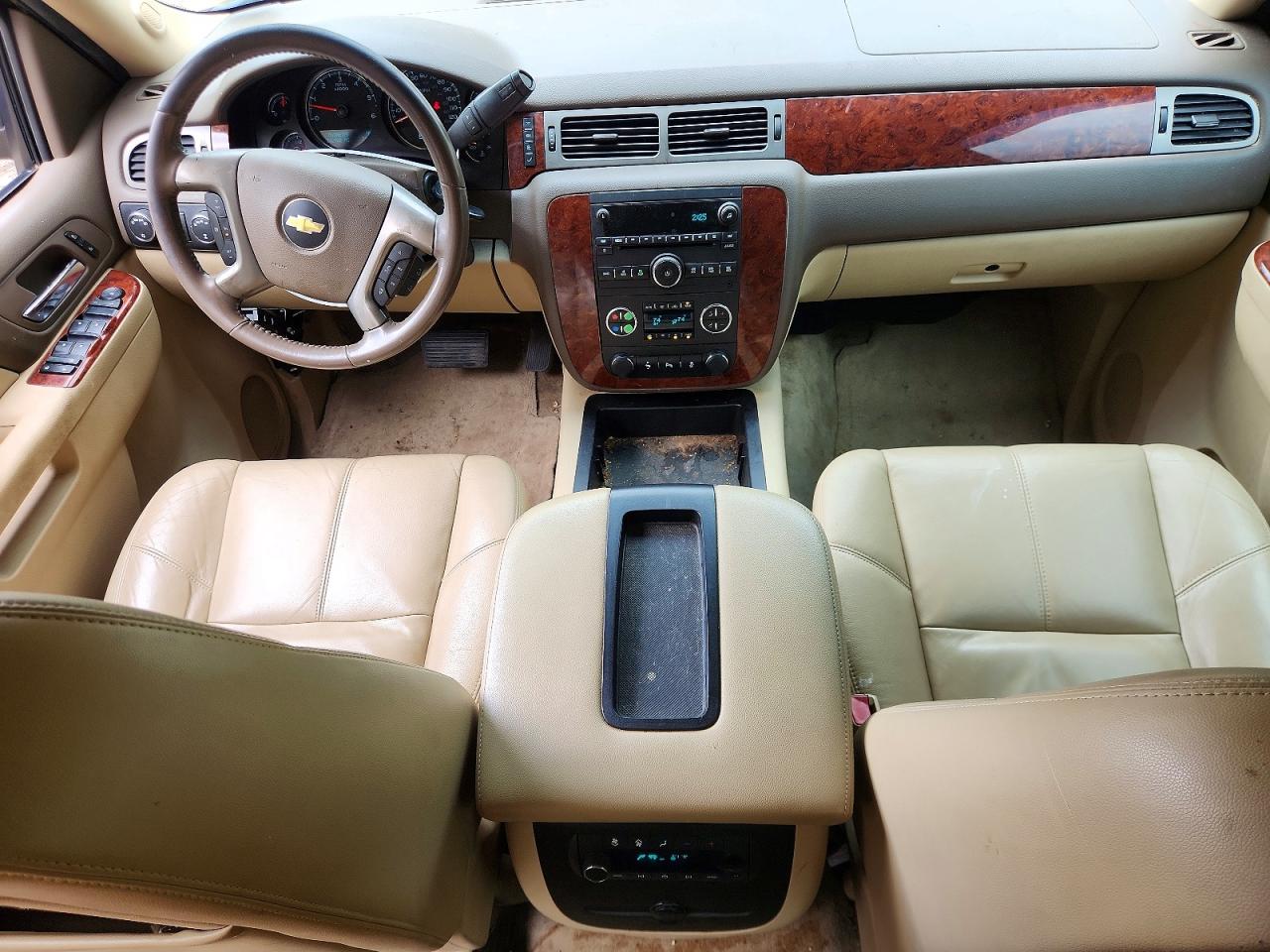 2013 Chevrolet Suburban K1500 Lt Beige vin: 1GNSKJE77DR345212