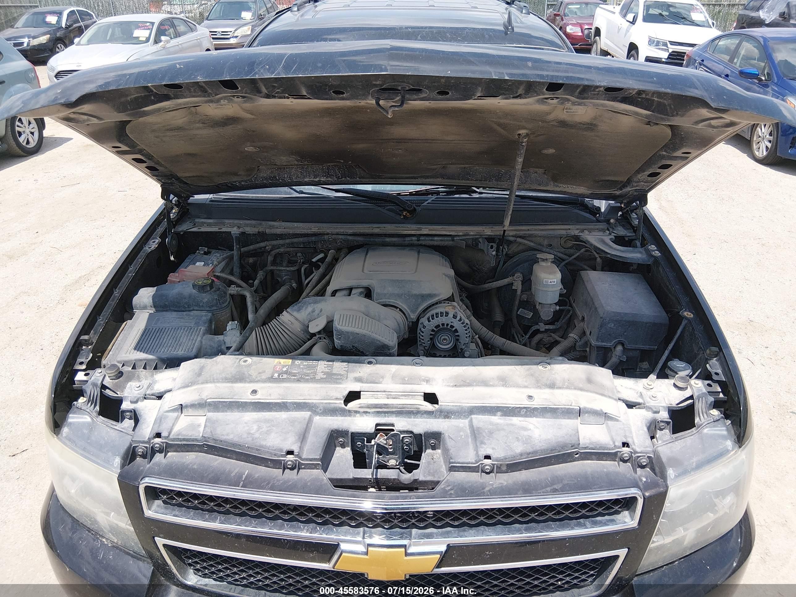 2013 Chevrolet Suburban Lt Black vin: 1GNSKJE77DR361765