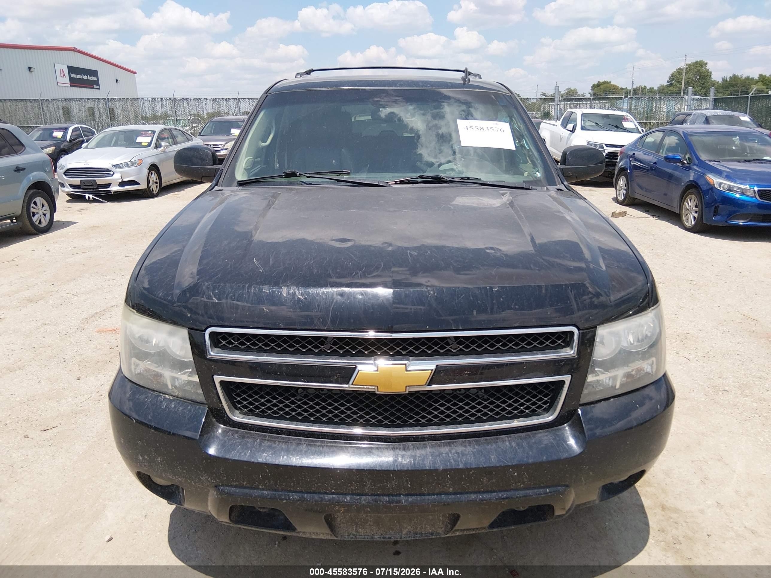 2013 Chevrolet Suburban Lt Black vin: 1GNSKJE77DR361765
