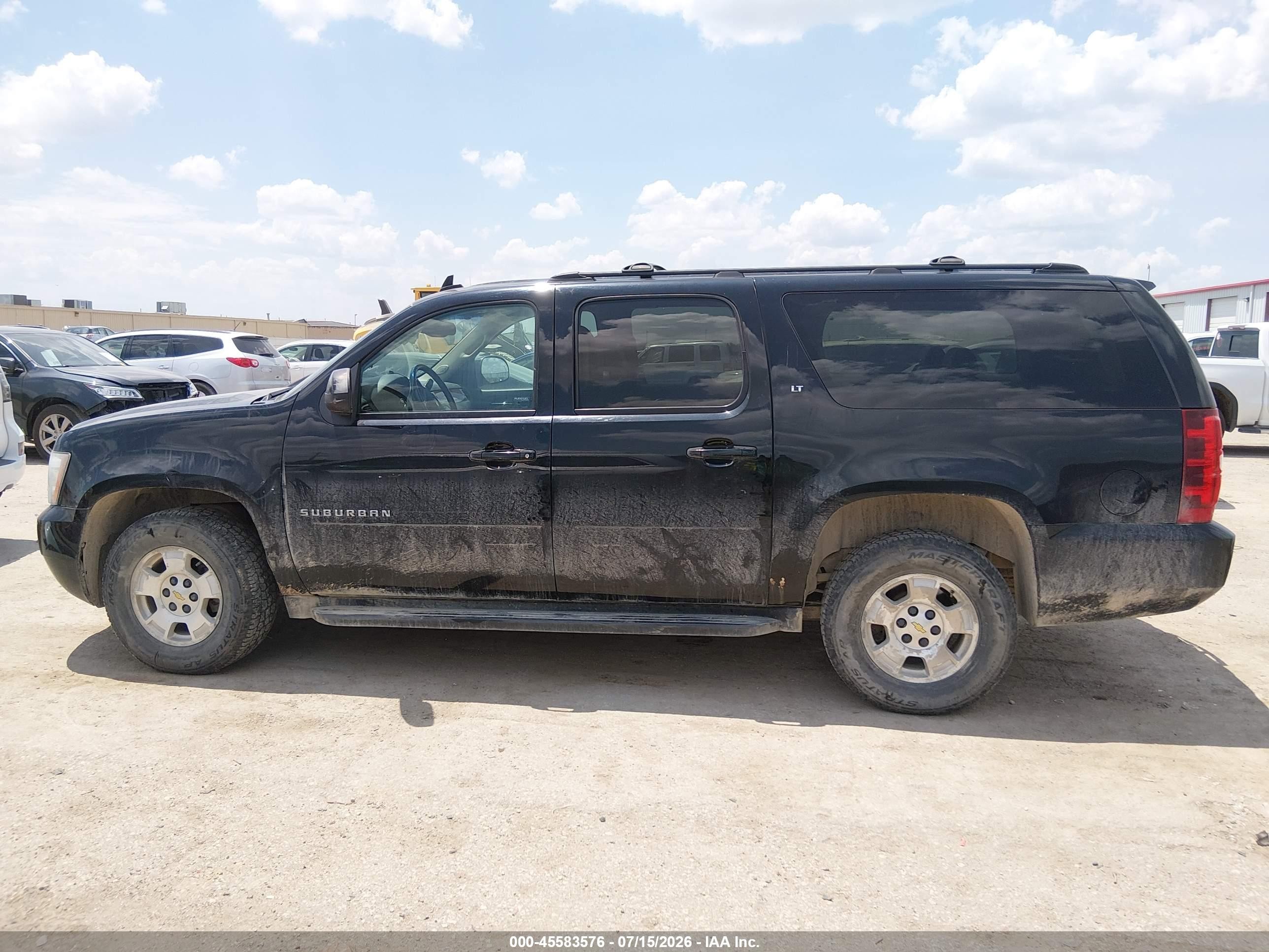 2013 Chevrolet Suburban Lt Black vin: 1GNSKJE77DR361765