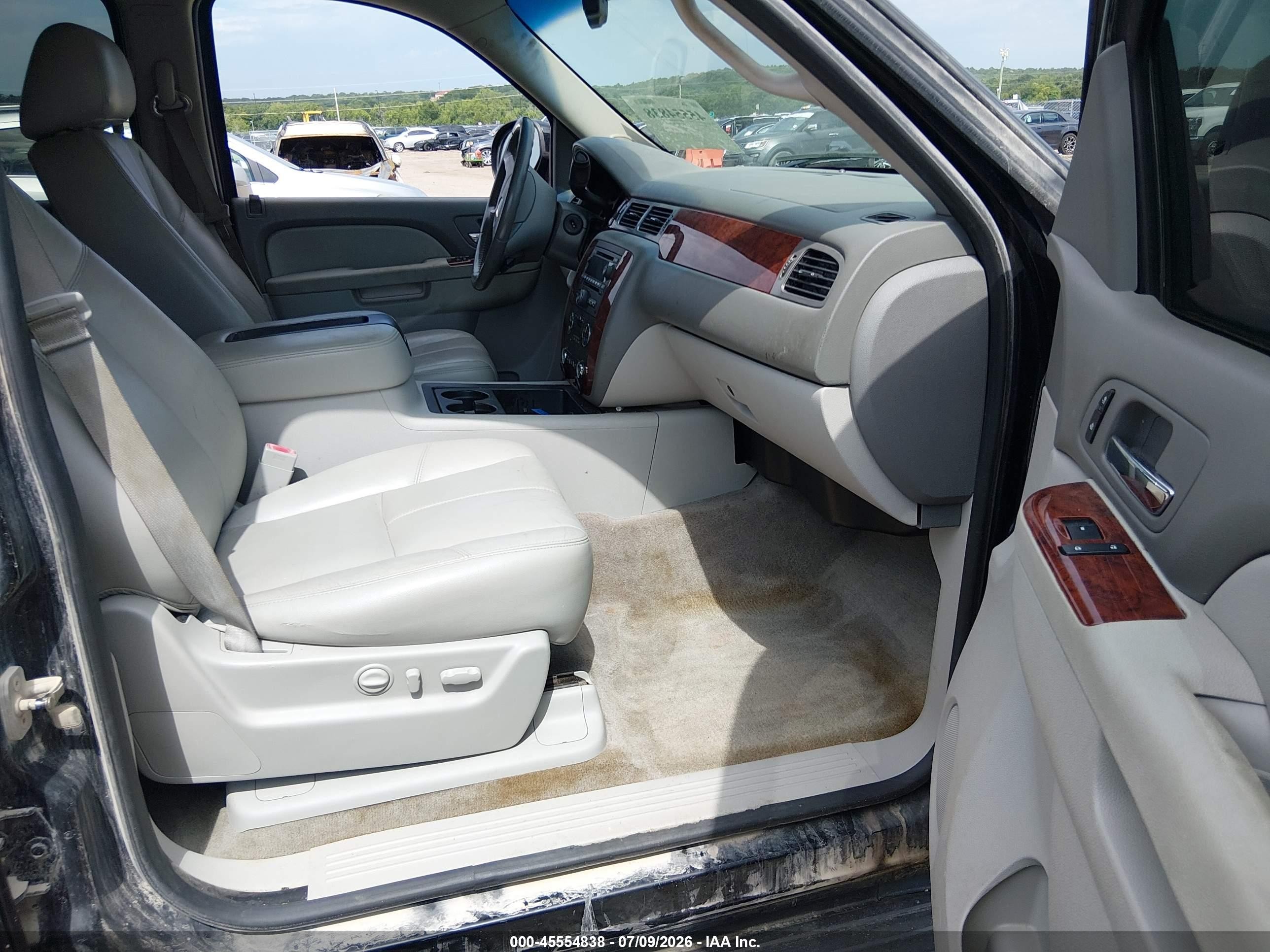 2014 Chevrolet Suburban Lt Black vin: 1GNSKJE77ER154665