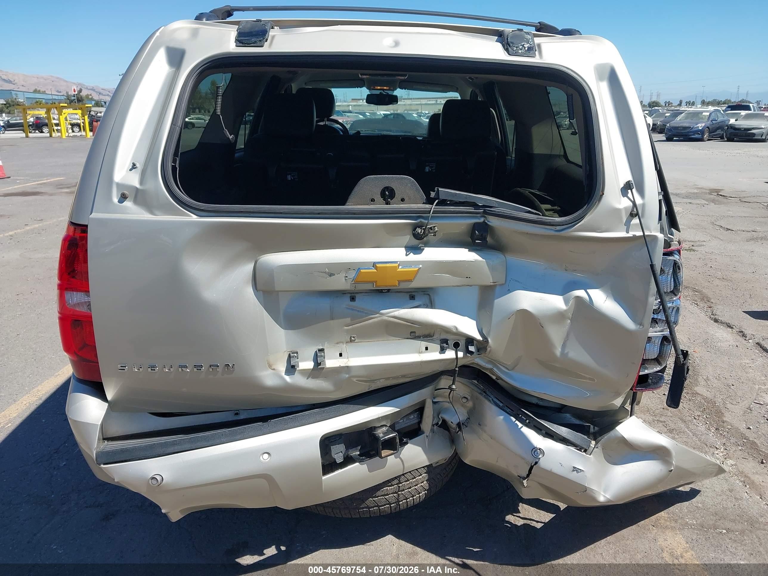 2014 Chevrolet Suburban Lt Gold vin: 1GNSKJE77ER201841