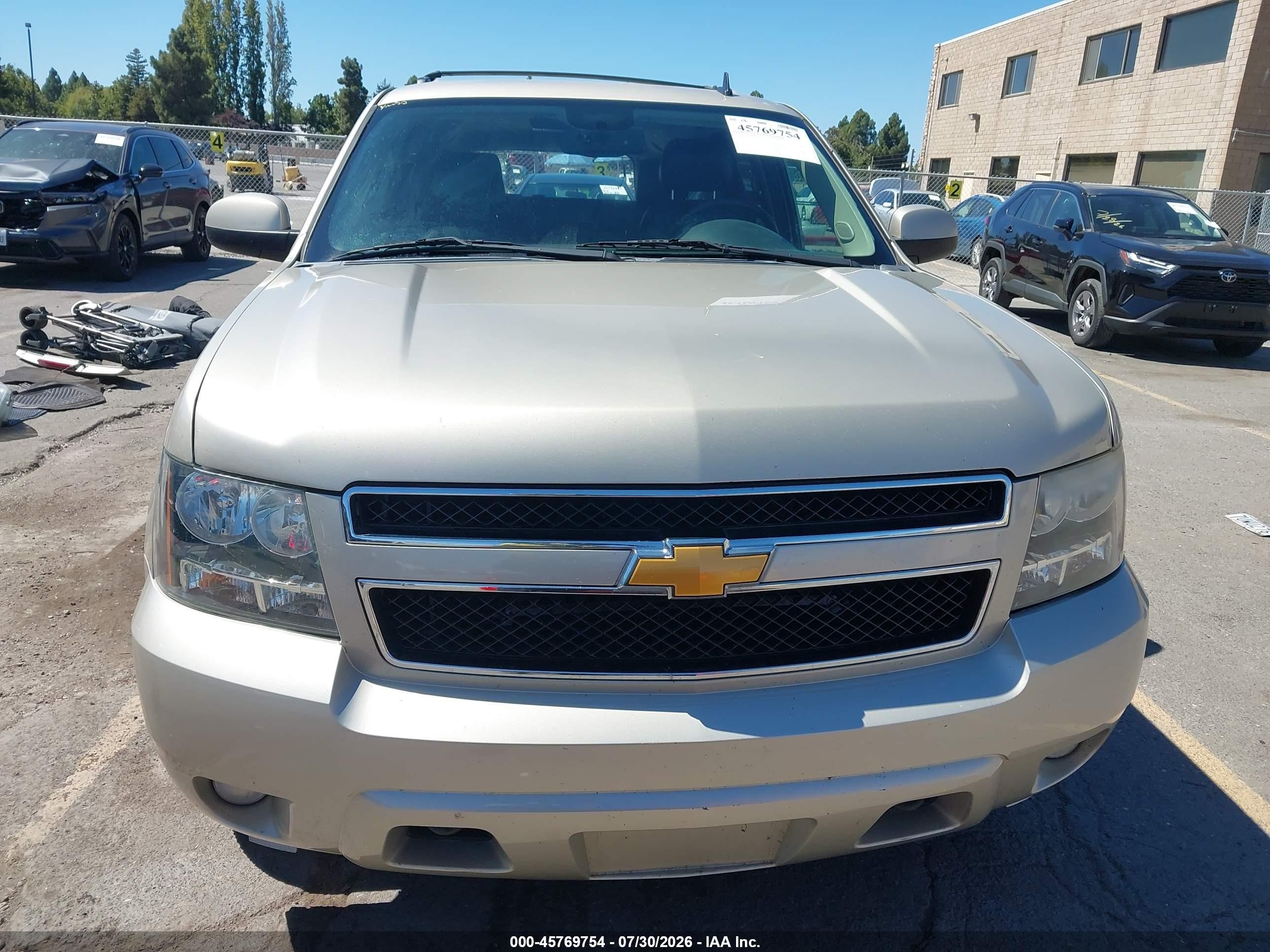 2014 Chevrolet Suburban Lt Gold vin: 1GNSKJE77ER201841