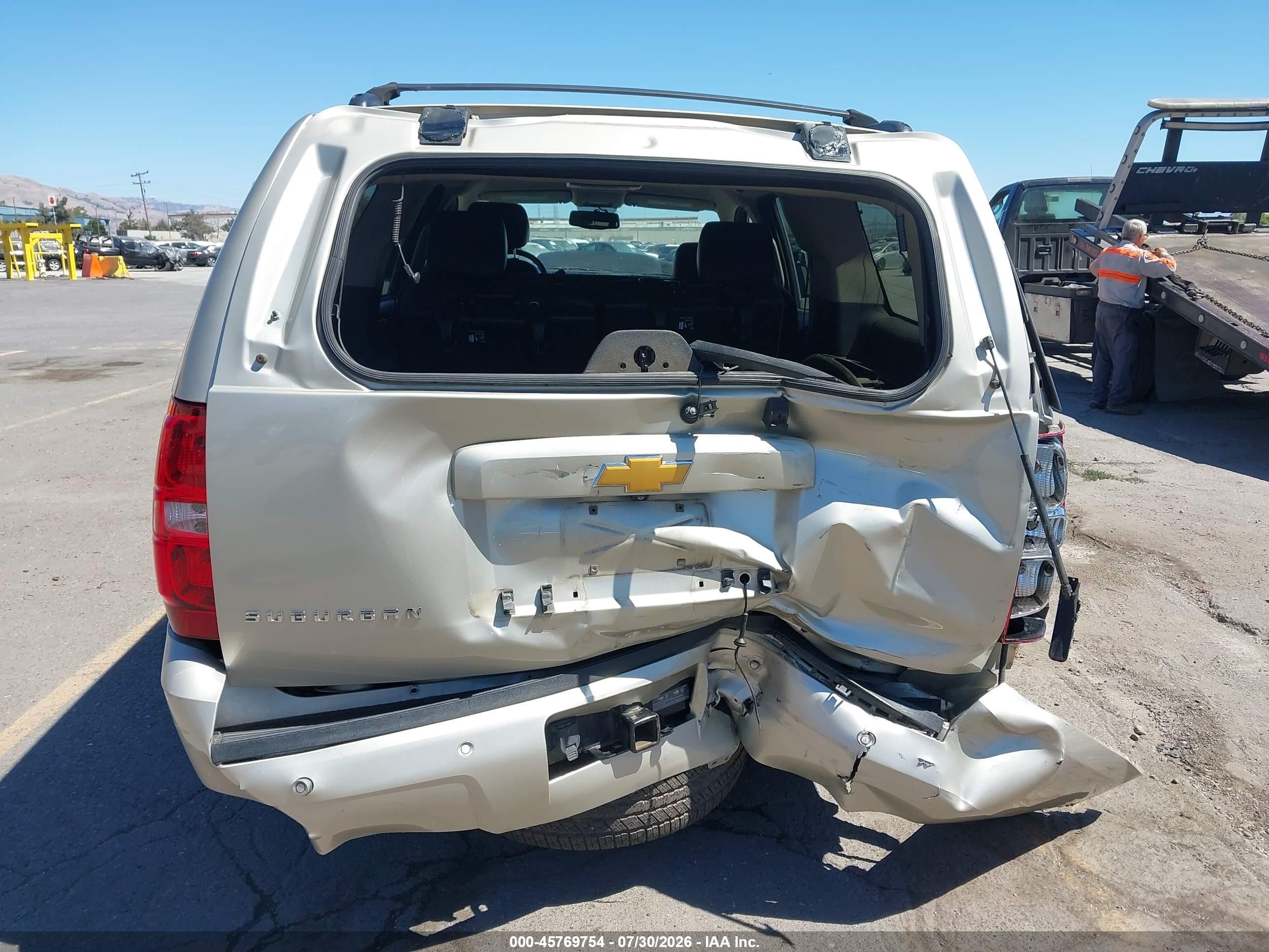2014 Chevrolet Suburban Lt Gold vin: 1GNSKJE77ER201841