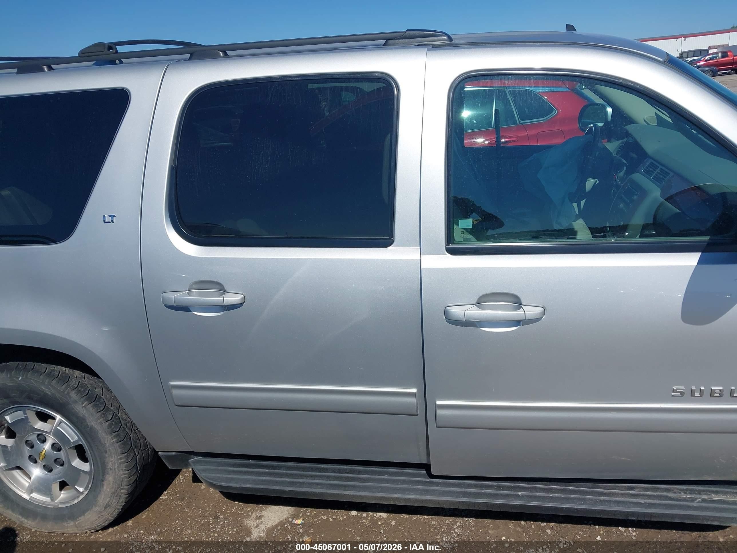 2014 Chevrolet Suburban 1500 Lt Gray vin: 1GNSKJE77ER227436