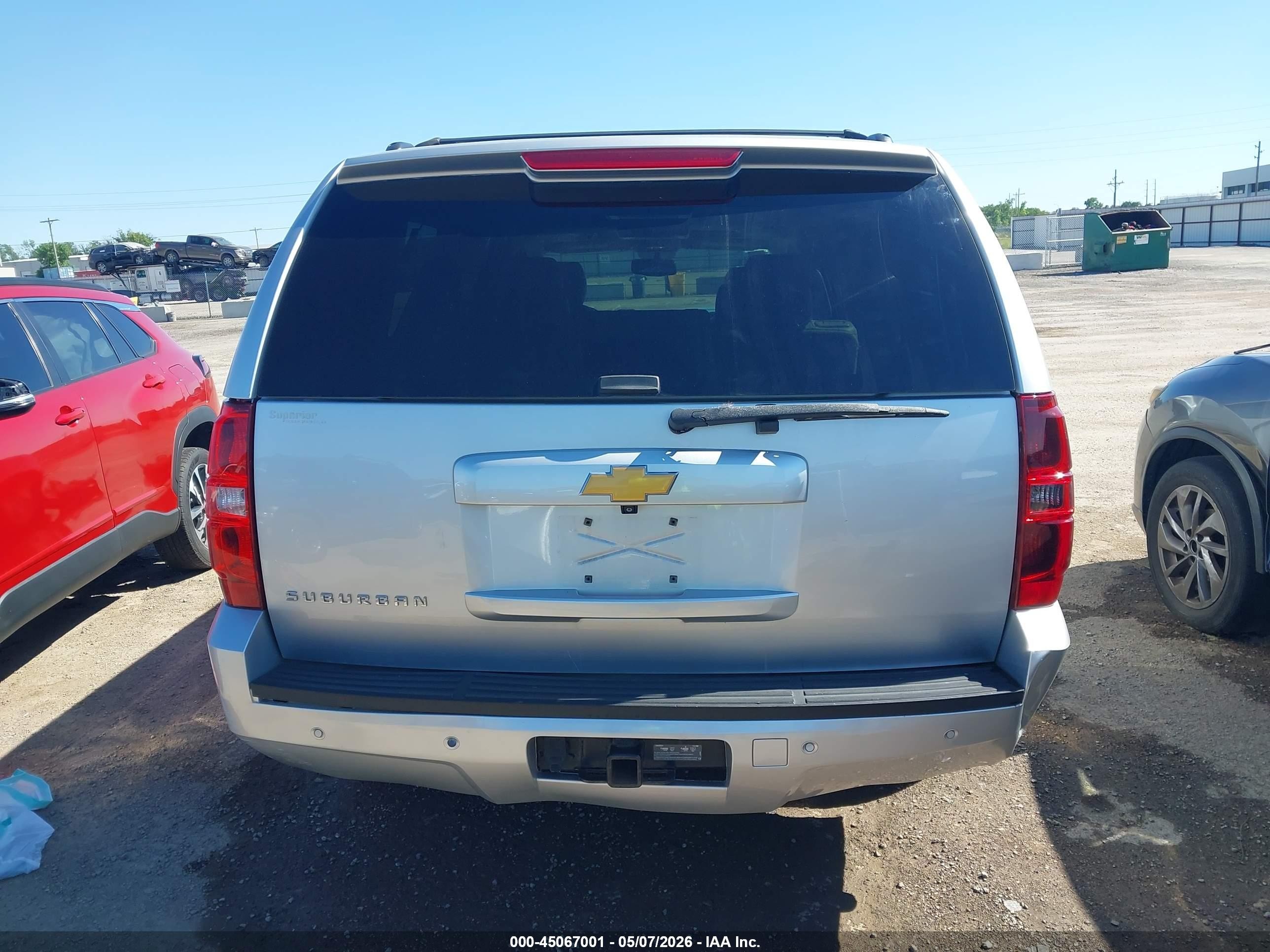2014 Chevrolet Suburban 1500 Lt Gray vin: 1GNSKJE77ER227436