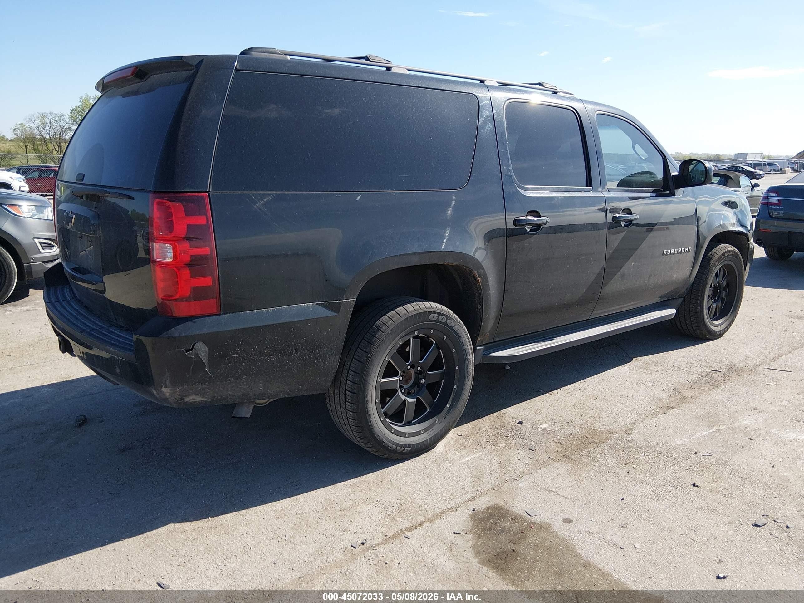 2013 Chevrolet Suburban 1500 Lt Black vin: 1GNSKJE78DR230120