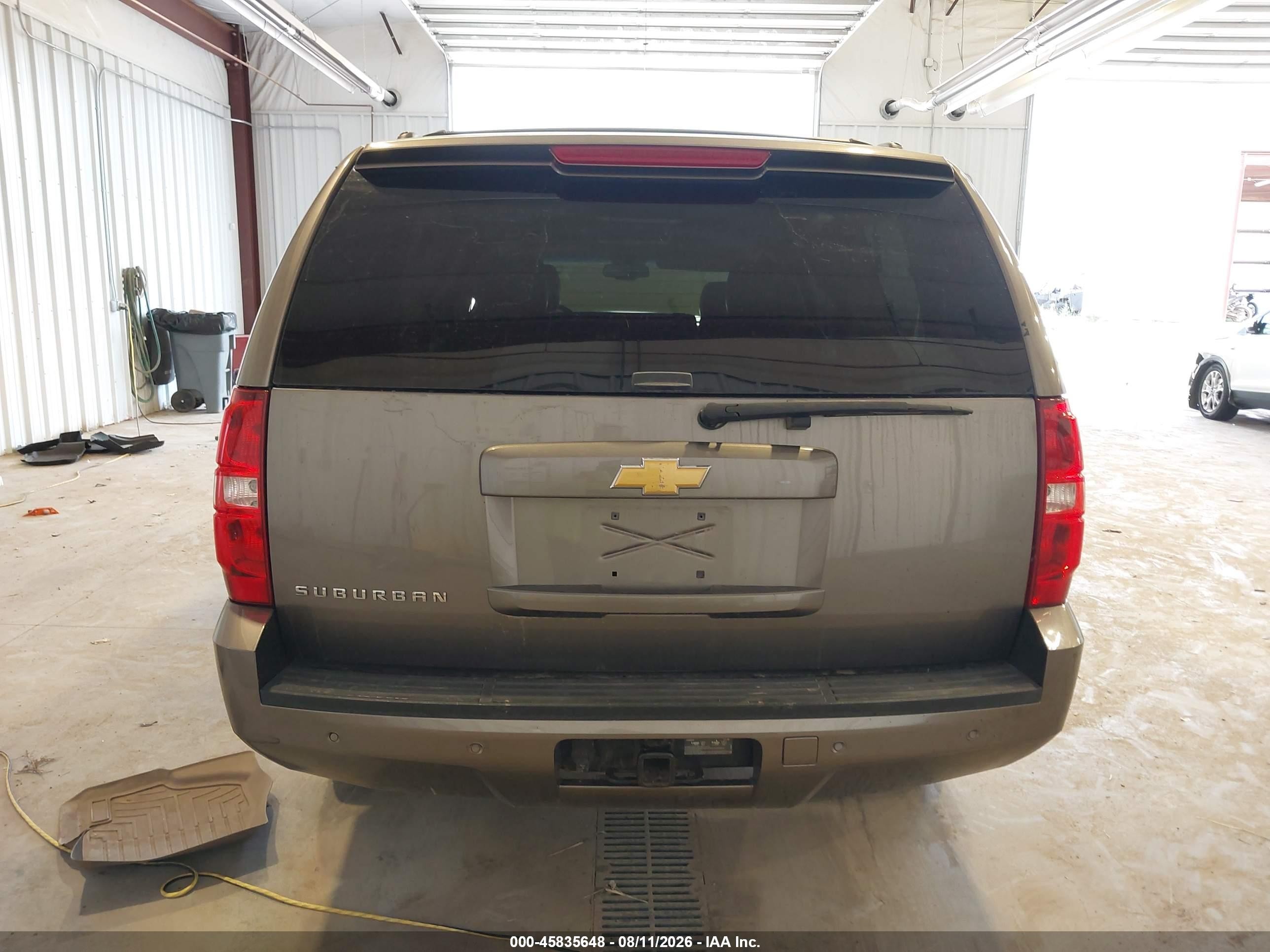 2013 Chevrolet Suburban Lt Желто-коричневый vin: 1GNSKJE79DR155816